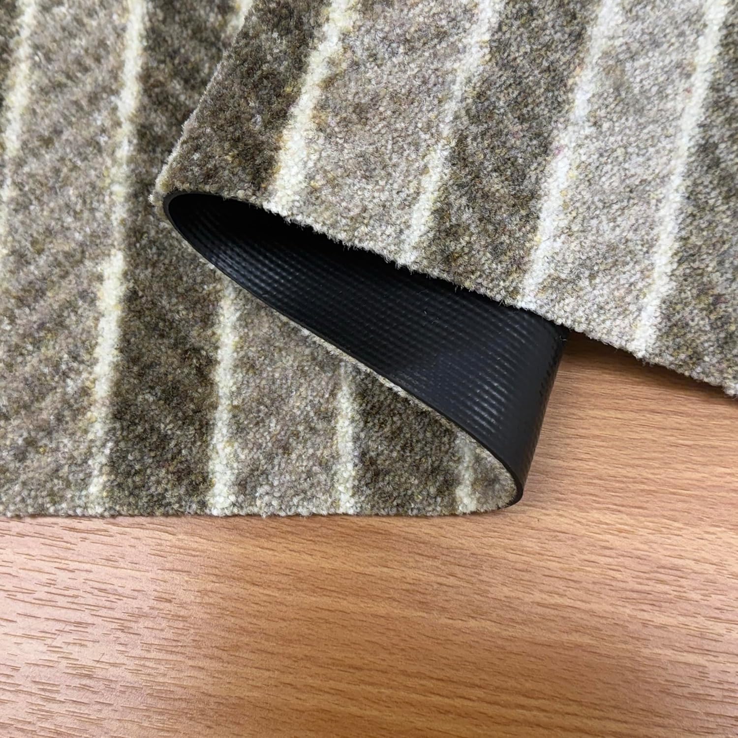 Wash + Dry Herringbone Stripe One-Piece Washable Rug with Rubber Backing, Small Mat for Entryway, Kitchen, Bathroom, Non-Slip Indoor Doormat, Washable Entryway Rug, Brown, Tan and Cream, 20" x 27.5"