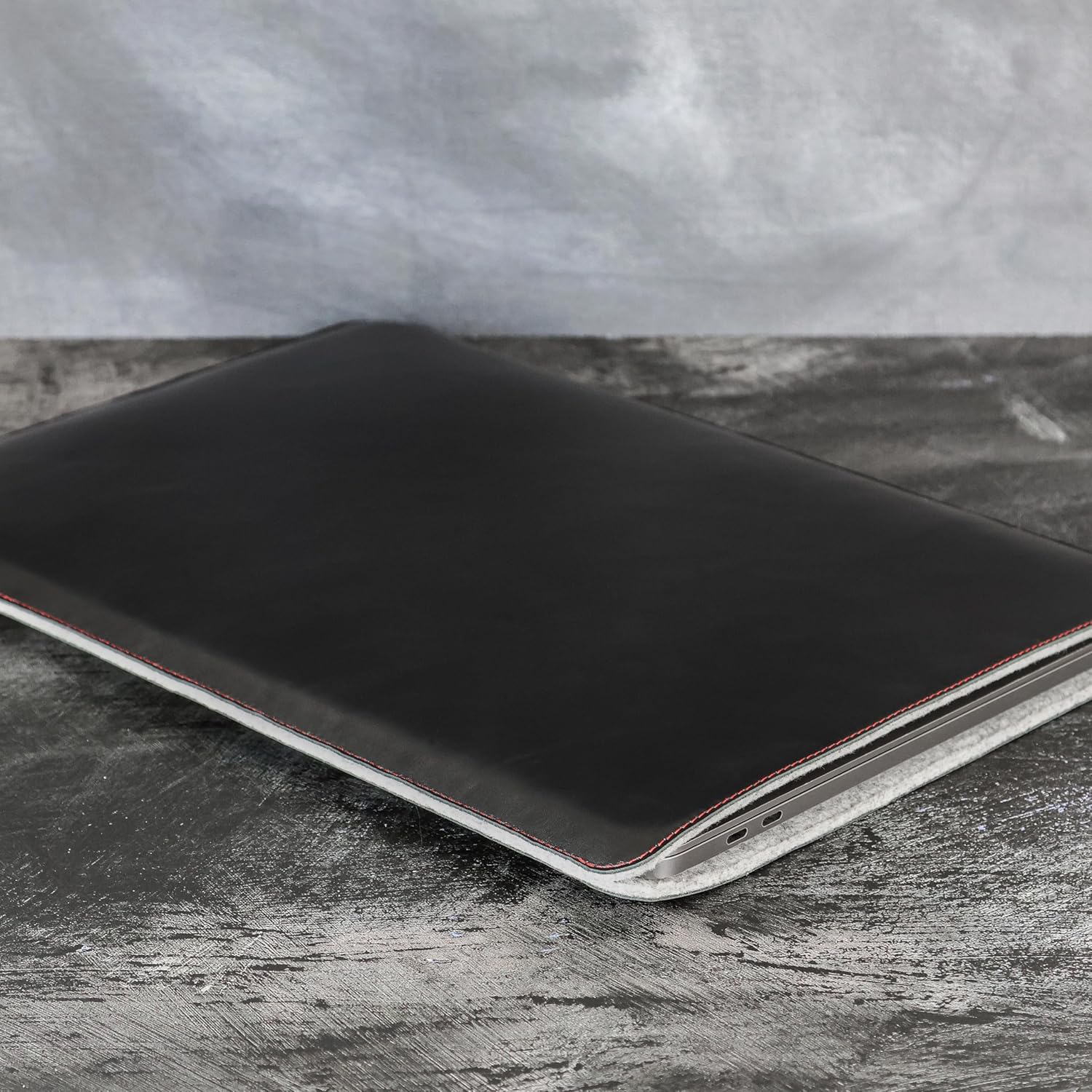 Casemade Real Leather Laptop Sleeve for MacBook Pro & Air Fits 13, 14, 15 & 16 Inch - Genuine Full Grain Leather with Soft Wool Lining (14-inch Pro M1/M2/M3/M4/M5) - Image 5