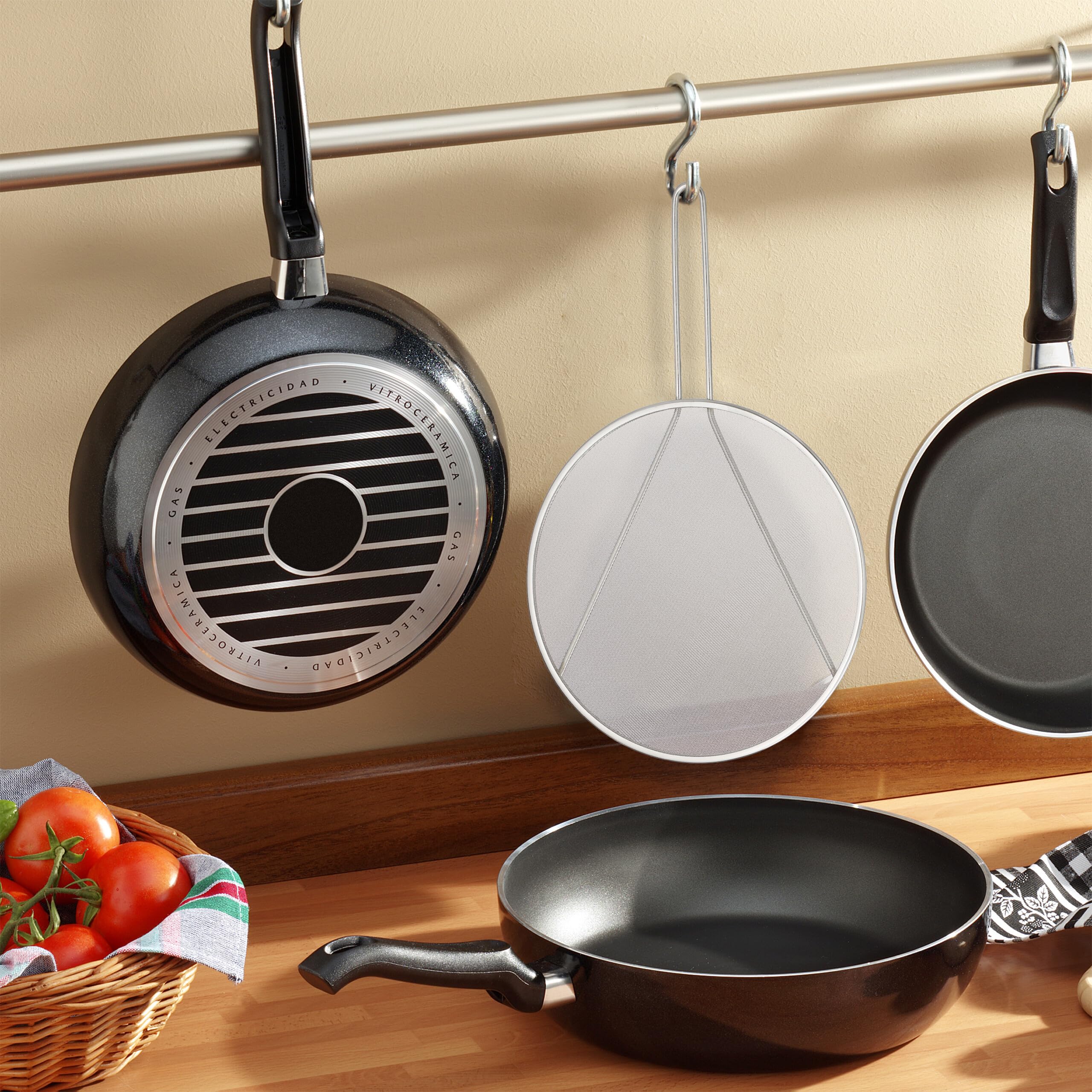 Relaxdays Paraschizzi per Padelle, Set 3, Acciaio Inox, ∅ 25 e 29 e 33 cm, Paraspruzzi Frittura Olio con Manico, Argento