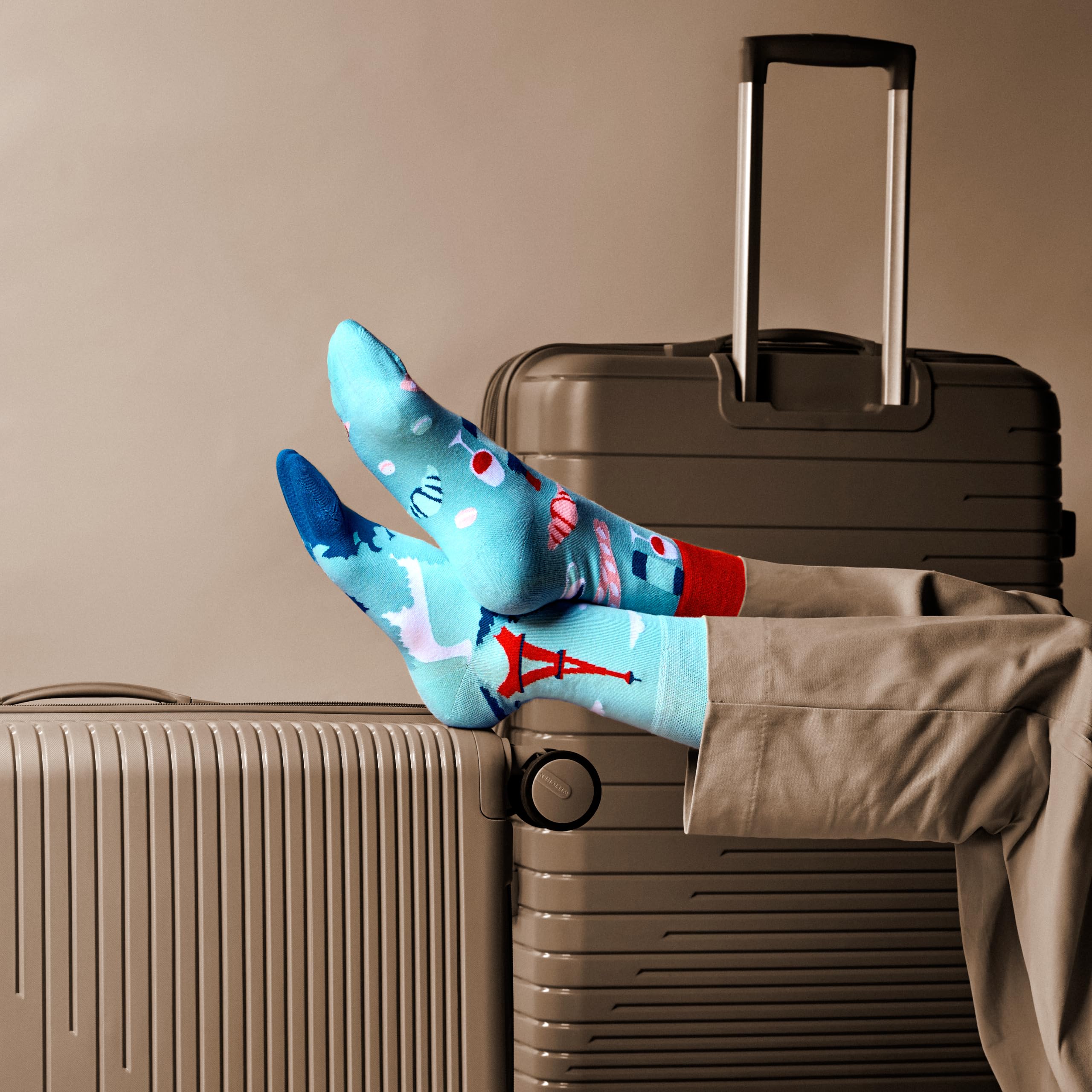 Dedoles Calzini Unisex Donna Uomo & Bambini Calze Cotone con tanti Design divertenti Calcio Bicicletta Piante Cavalli Regalo sinistra destra diversi