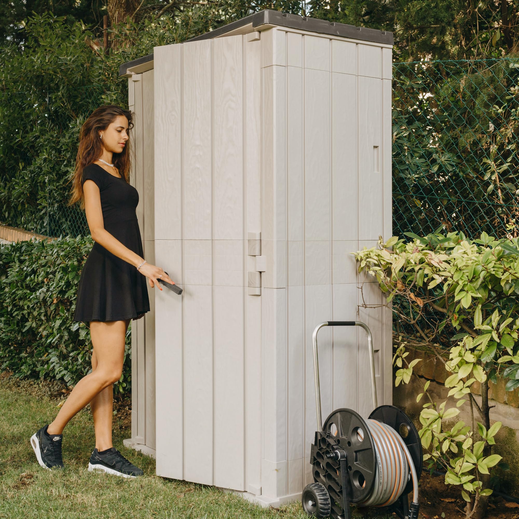 TOOMAX GRİ POLIPROPILEN BAHÇE DEPOLAMA DOLABI 1670L : Amazon.com