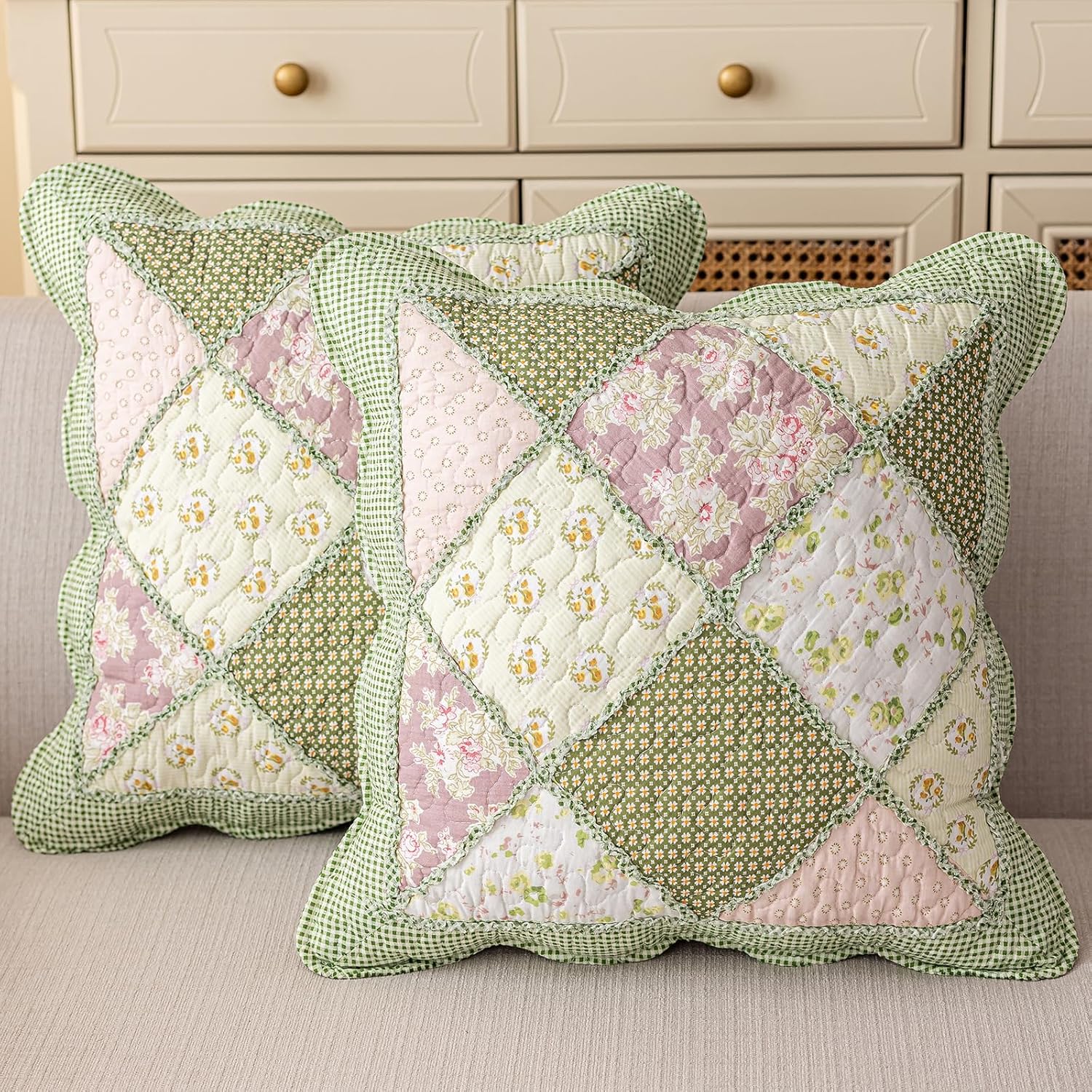 vctops Set of 2 Quilted 100% Cotton Boho Throw Pillow Covers 18" x 18" Farmhouse Country Floral Patchwork Decorative Cushion Cover, Patchwork Flower G