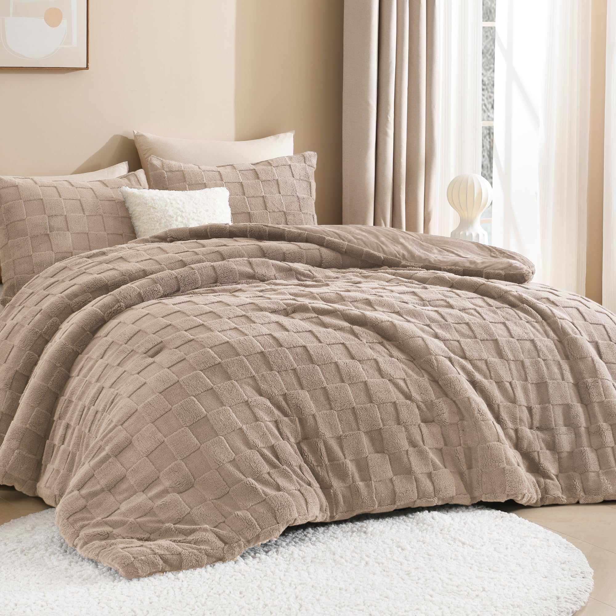 Litanika Fluffy King Comforter