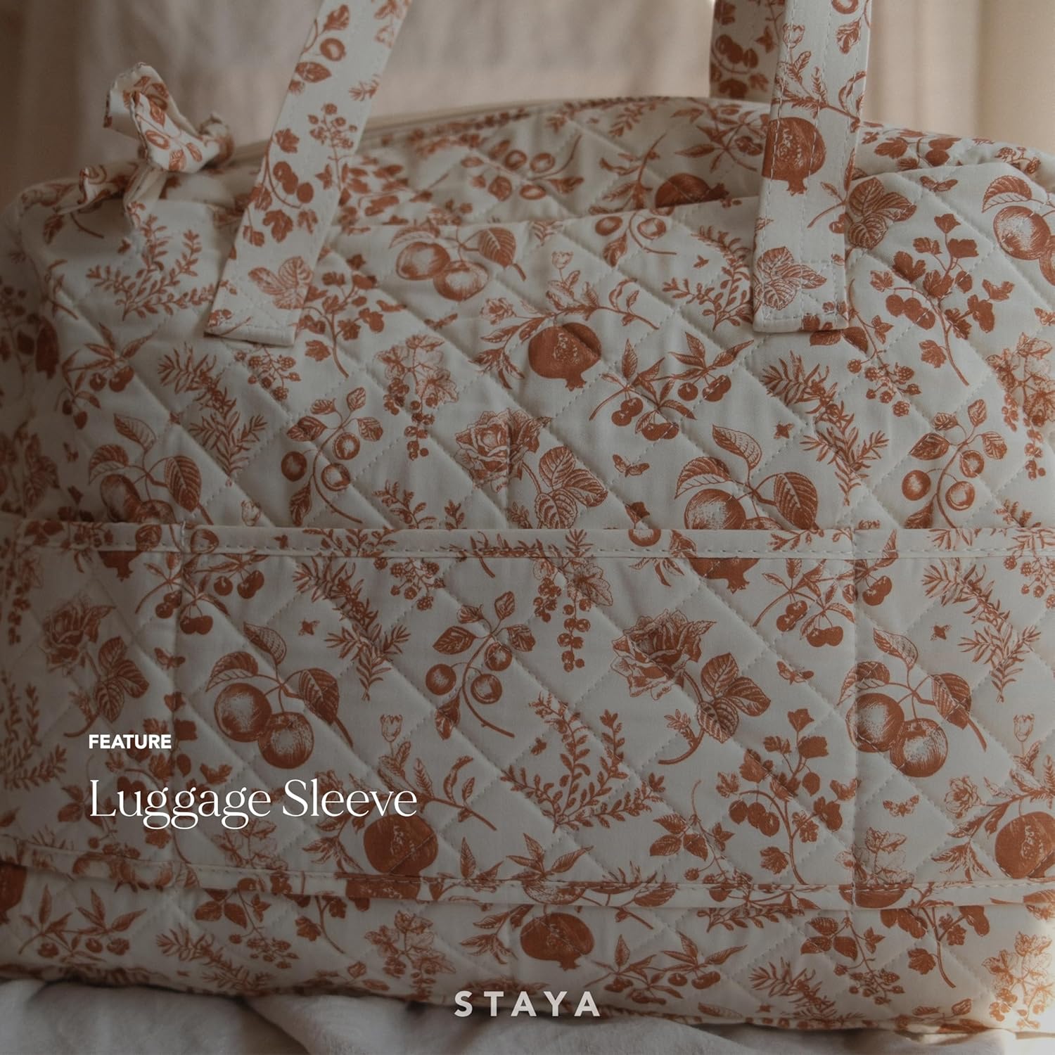 Staya Quilted Weekender Bag for Women – Soft Cotton Travel Duffle, Carry-On Overnight & Hospital Bag, Aesthetic Tote (Peaches)