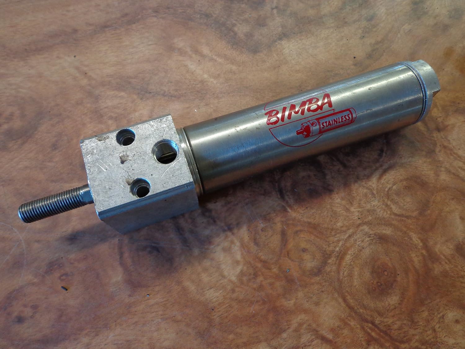 BIMBA BF-174-D 1-1/2 INCH BORE, 4 INCH Stroke, AIR Return, Double Acting, Front Block MOUNTING, Front Nose MOUNTING, Original LINE, Pneumatic Cylinder