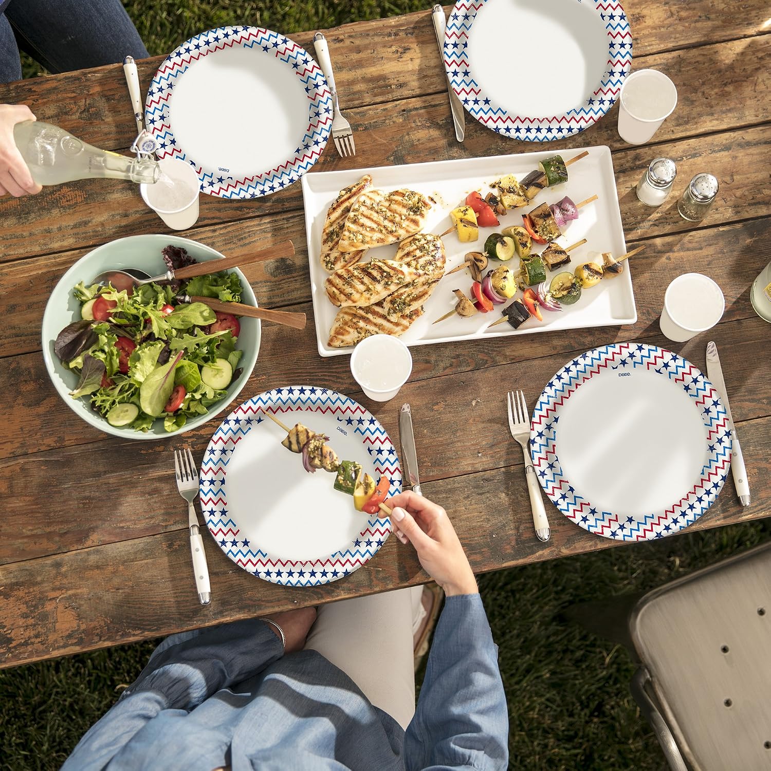 Dixie Patriotic Paper Lunch Plates, 8 1/2", 48 Ct