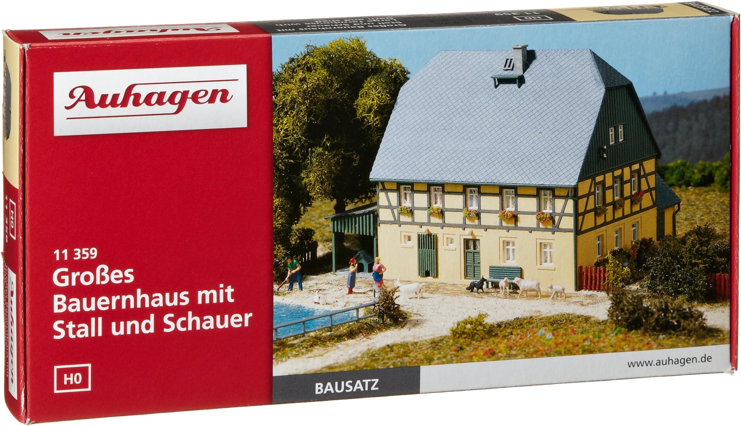 Auhagen 11359 Farmhouse with Barn and Shed Modelling Kit (Large)