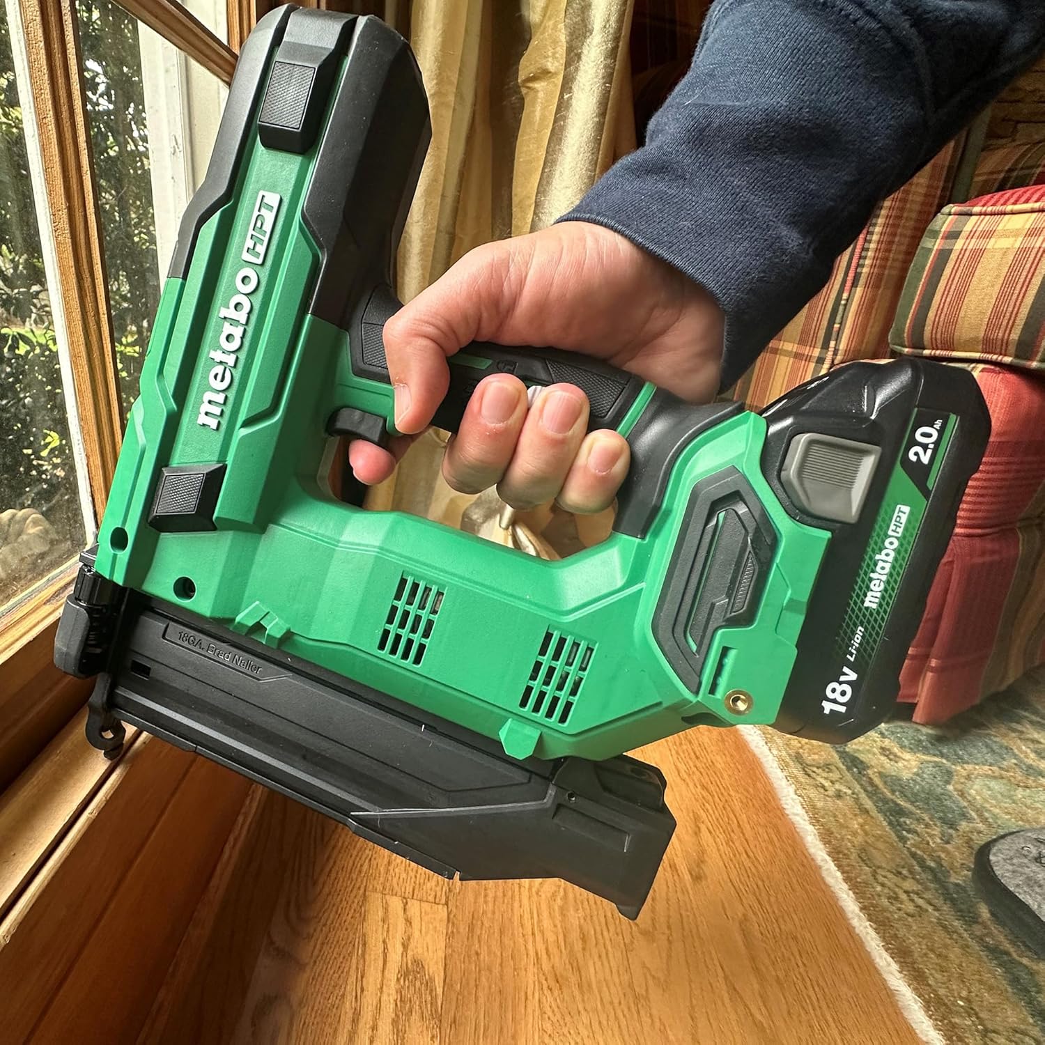 Metabo HPT 18V MultiVolt™ Brad Nailer + Impact Driver Combo Kit, KC18DEXQD - Image 10