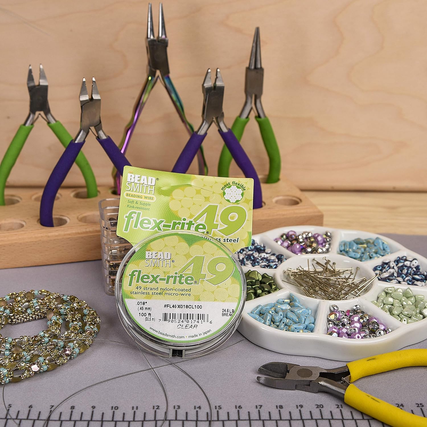 The Beadsmith Flex-Rite Beading Wire - Stainless Steel Micro Flexible Wire, 49 Strand, Clear Color, .018" Diameter, 100-Foot Spool, Nylon Coated