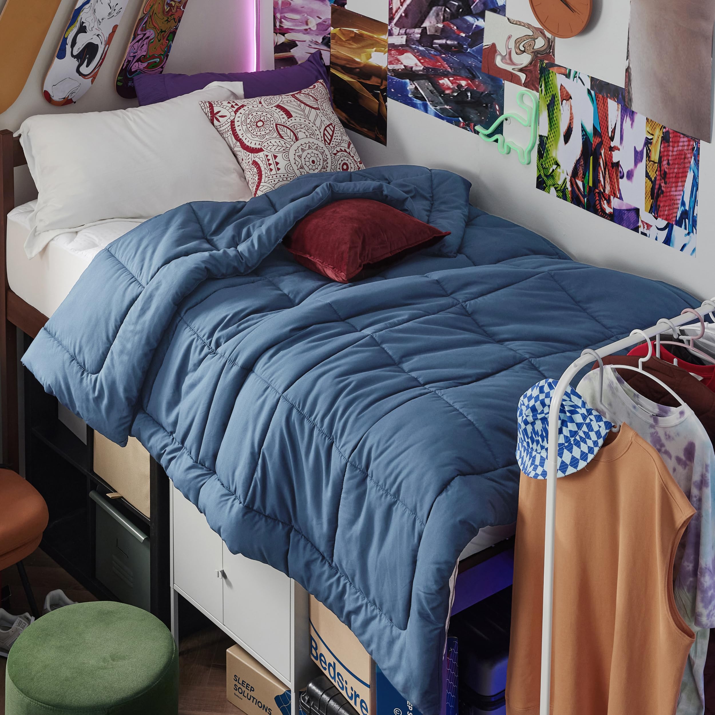 Bedsure Comforter Duvet Insert - Quilted Comforters Twin XL Size, All Season Duvet, GentleSoft™ Down Alternative Bedding, with 8 Tabs, Gifts for Women/Men, Dark Slate Blue, Twin XL 92 x 68 Inches