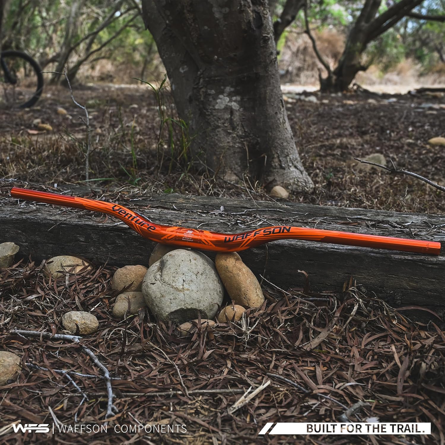 WFS Venture 35 x 820mm Handlebar 35mm Rise, Orange