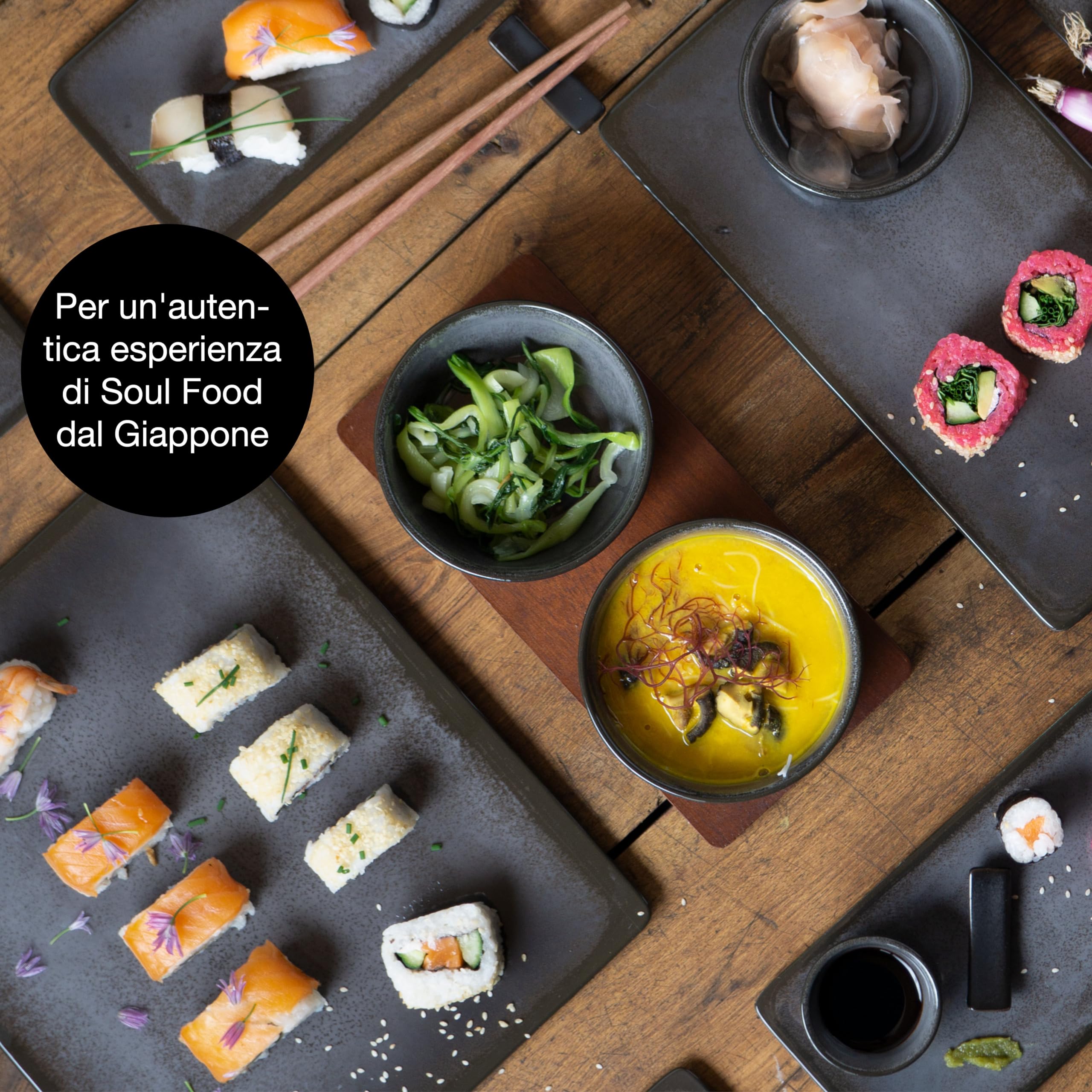 Moritz & Moritz Set Sushi Giapponese - Set Sushi per 4 Persone - 29 Pezzi Set per Servire il Sushi con 3 Piatti per Sushi - 4x Piatti Sushi Giapponesi, Ciotola per Miso, Ciotoline e Bacchette