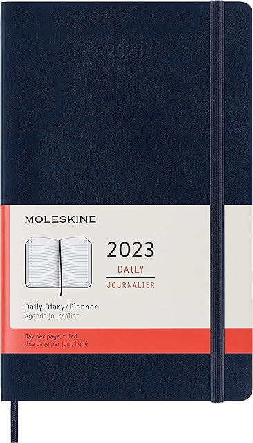 Moleskine 12-Month Daily Planner 2023, Daily Diary 2023, Soft Cover and Elastic Closure, Large Size 13 x 21 cm, Colour Sapphire Blue