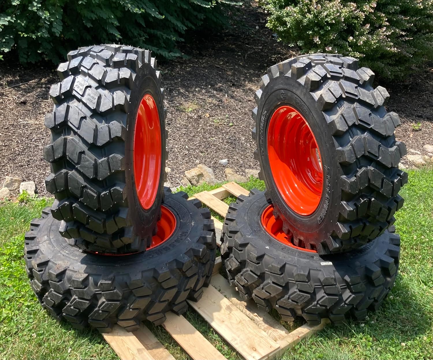 Set of 4-Heavy Duty 10-16.5 Forerunner SKS-9 Skid Steer Tires on Wheels/Rims (8 lug) for Bobcat 742, 743, 751, 753, 763, 773, 7753 & more - 10X16.5-12 PLY - Good Snow Traction (SKS753 STYLE)