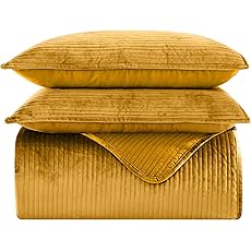 Elegant Comfort Luxury 3-Piece Velvet Corduroy Stripe Quilt Set, Ultra Soft Bedspread - Cozy Velvet Coverlet Set - 3PC Medium Weight Quilted Set with Matching Pillow Shams, Full, Gold