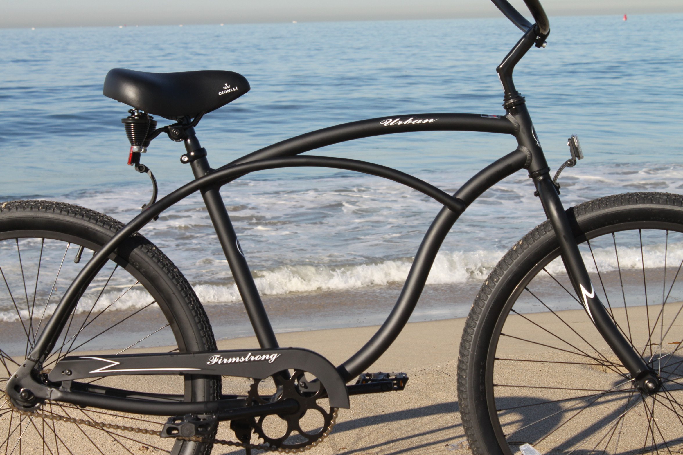 Firmstrong Urban Man Beach Cruiser Bike, Men's Single Speed Hybrid Bicycle, 26 Inch Wheels, Aluminum, Matte Black : Cruiser Bicycles : Sports & Outdoors