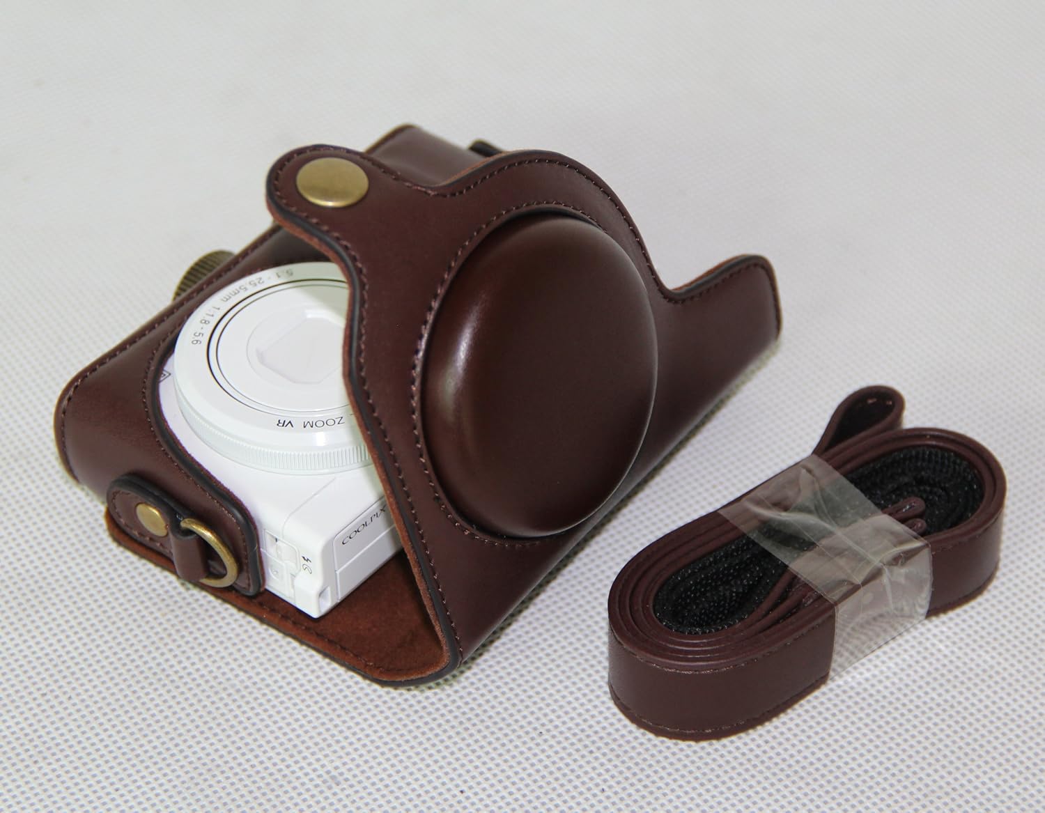 Buy 1 get 1 MegaGear Ever Ready Protective Dark Brown Leather Camera Case, Bag for Nikon COOLPIX P330, P340 Black Friday - 60% OFF MegaGear Ever Ready Protective Dark Brown Leather Camera Case, Bag for Nikon COOLPIX P330, P340