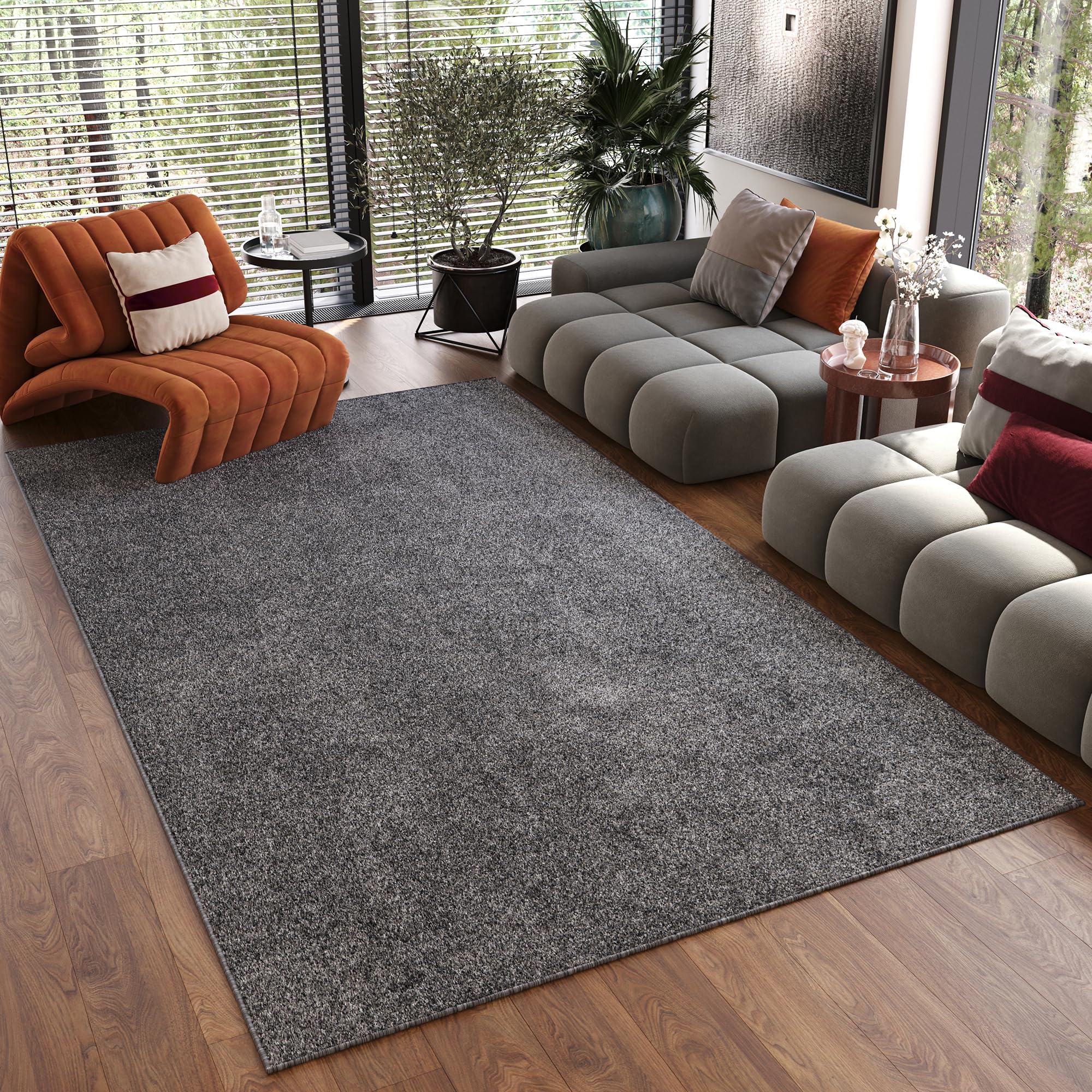 TAPISO Noyan Alfombra Antideslizante Lavable Pelo Corto Resistente Moderna Gris Oscuro Alfombra de Salón Cocina Dormitorio Habitación Infantil Oeko-Tex 80 x 150 cm