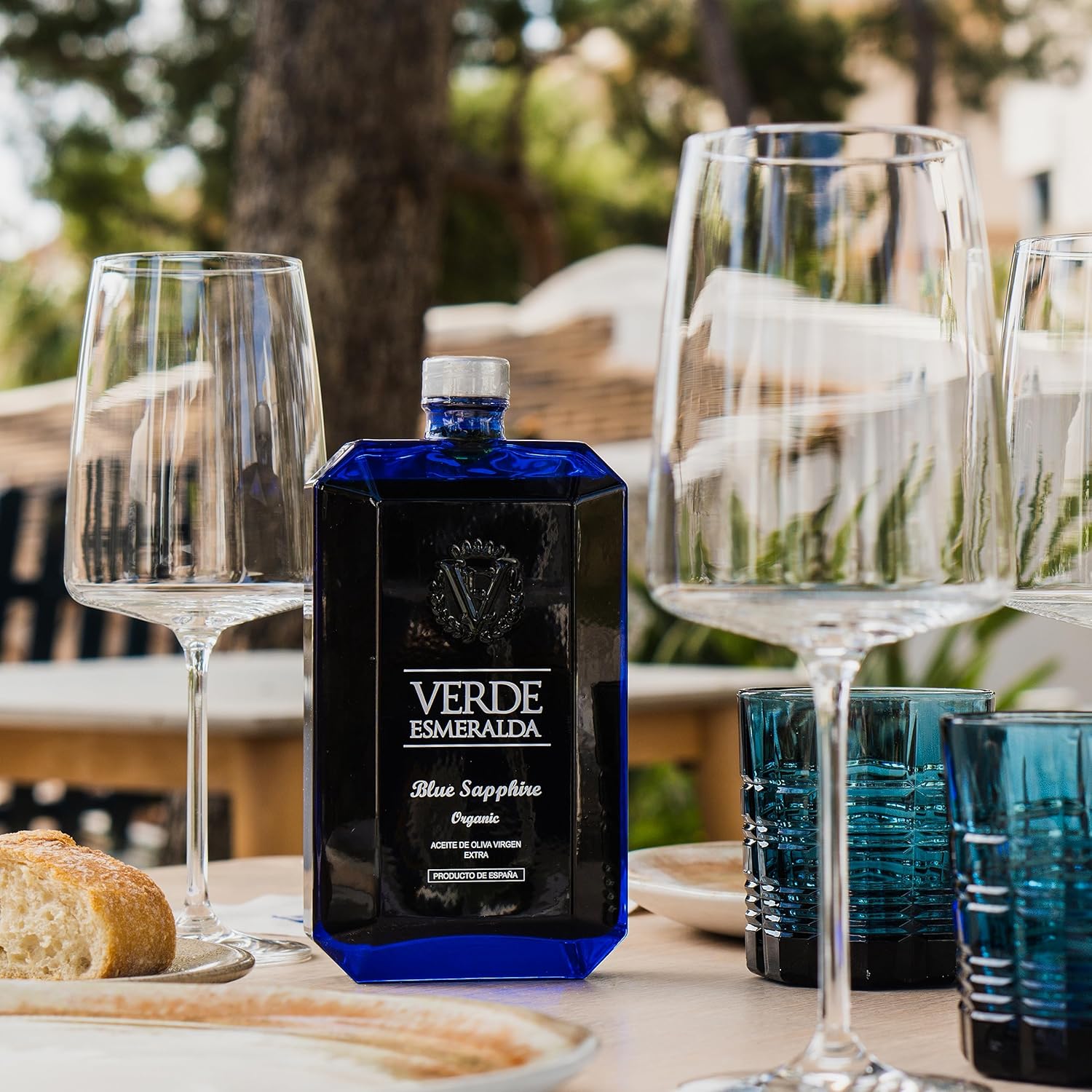 Verde Esmeralda Picual Organic Extra Virgin Olive Oil – Cold Pressed Spanish Gourmet EVOO – Infused Almond, Tomato & Olive Flavor – 17oz Blue Sapphire Glass Bottle – High Polyphenol Gift