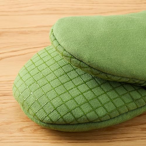 Miniatura 3 de KITCHENAID Gourmet Series Gridlines - Juego de 2 manoplas para horno pequeñas, resistentes al calor hasta 600 F, agarre de silicona suave, puño