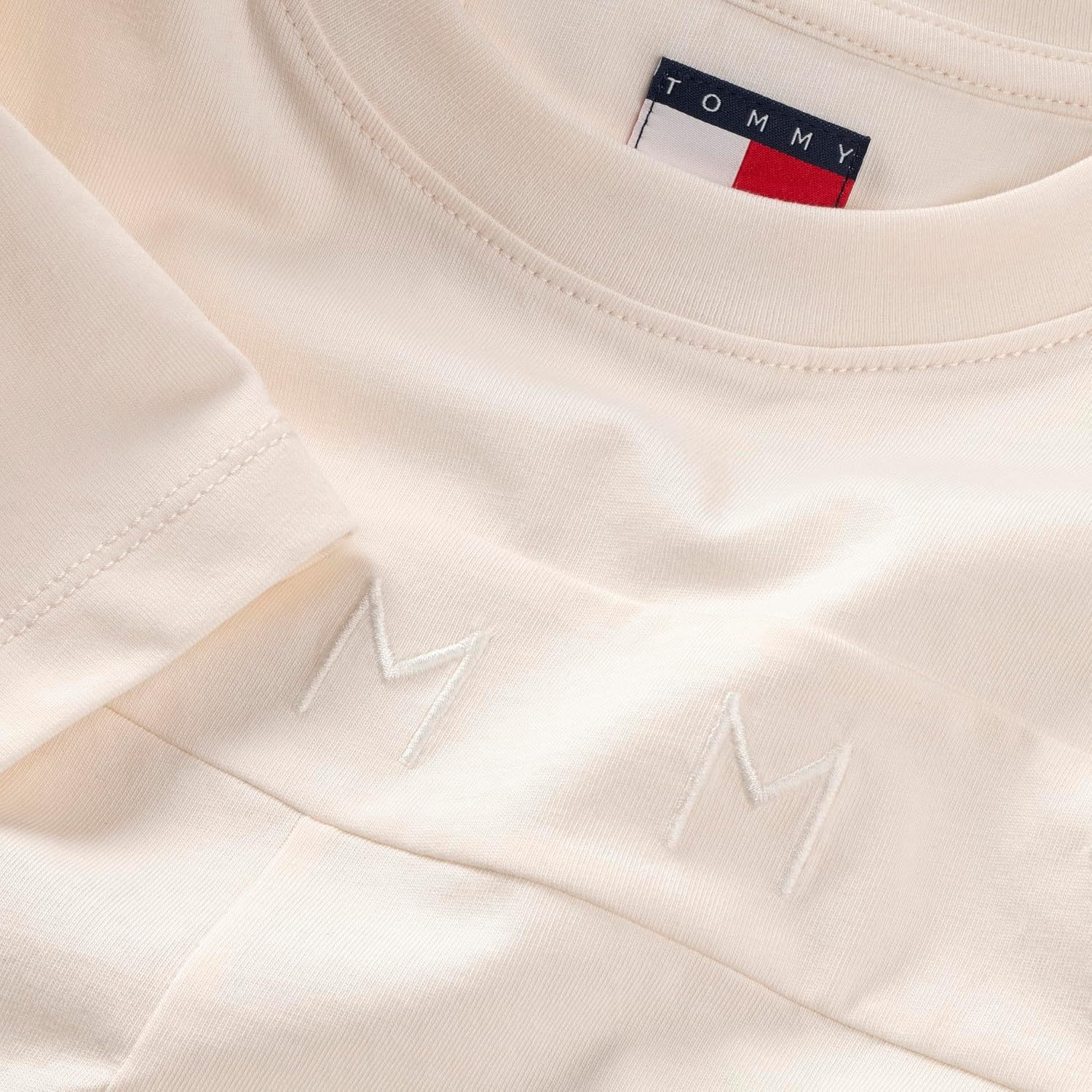 Tommy Jeans Women's Short Sleeve Cotton Graphic T-Shirts with Tonal Embroidered Flag Logo