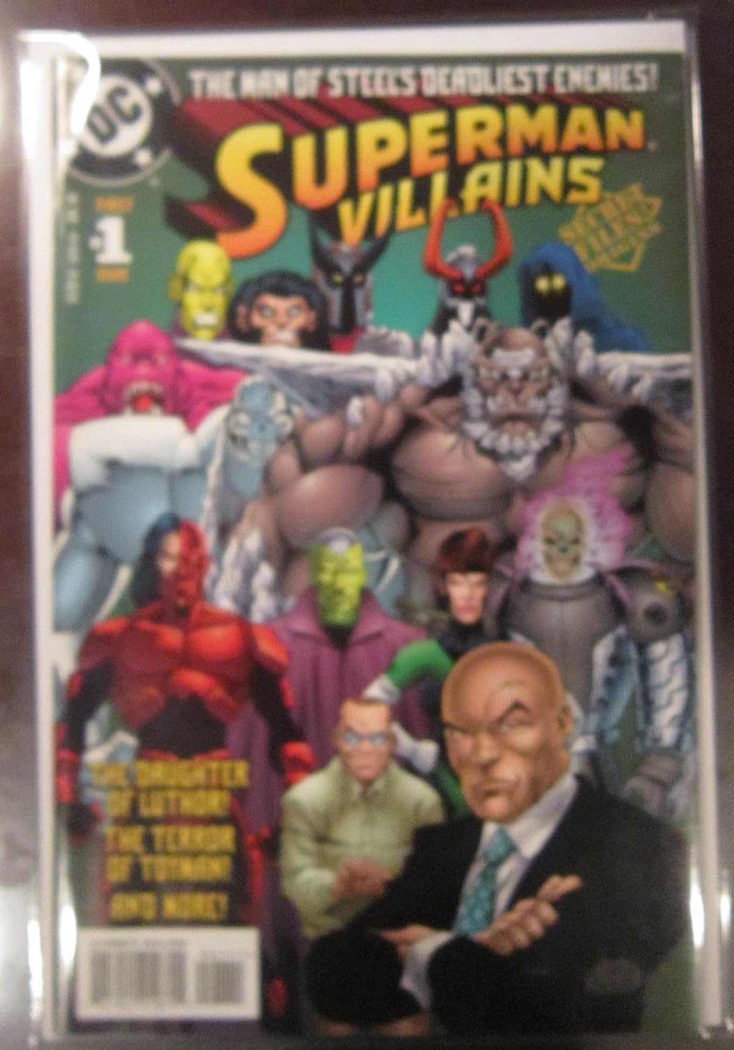 Amazon.com: Superman Villains Secret Files #1: Stuart Immonen, Stuart ...