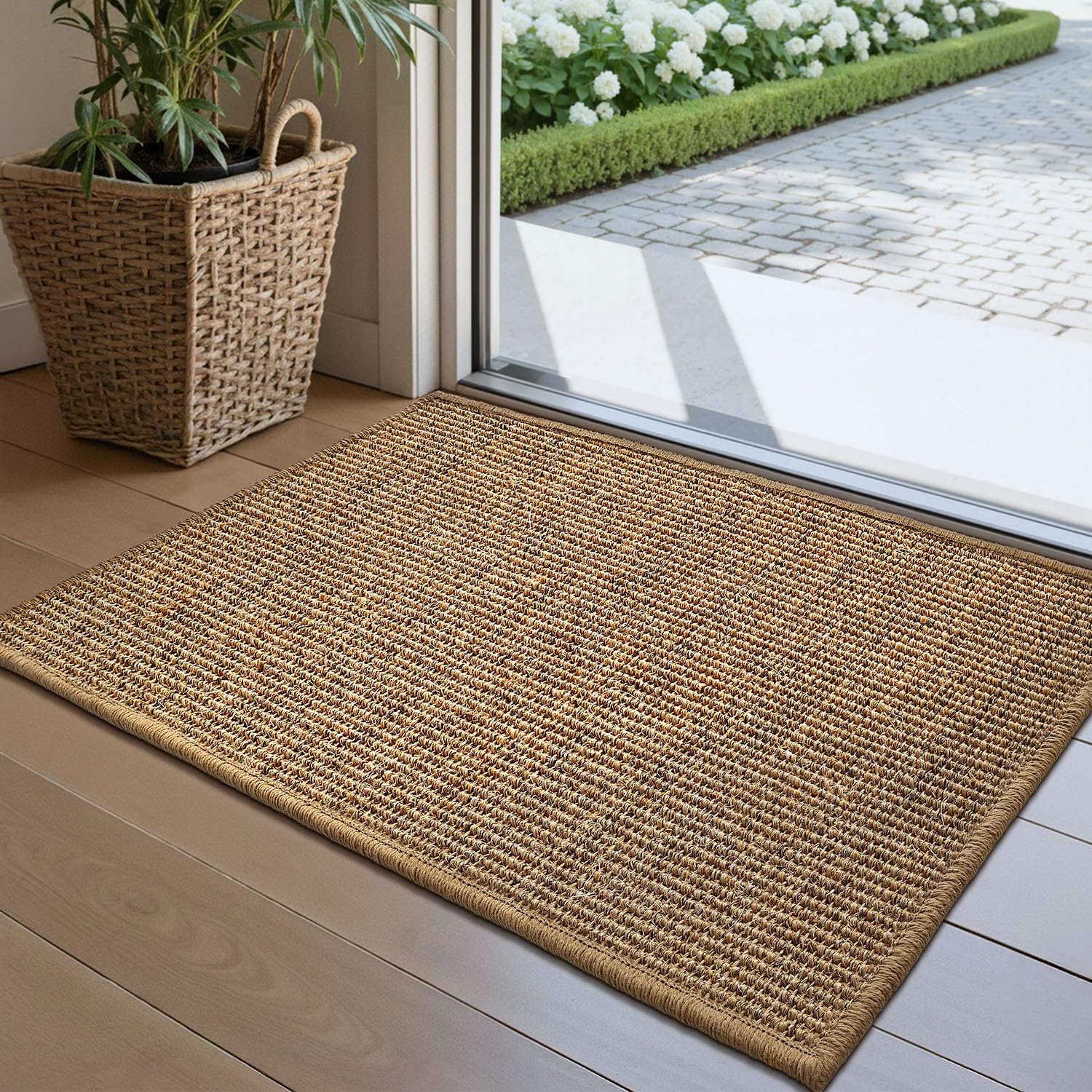 LUMI Sisal Fußmatte Innen 60x90 cm, Handgewebt, rutschfest, Braun | Handgefertigte Natur-Sisalfasern, Verstärkte Kanten, Ausfransschutz,5mm Flachprofil, Punktbeschichtete Rutschfeste Rückseite