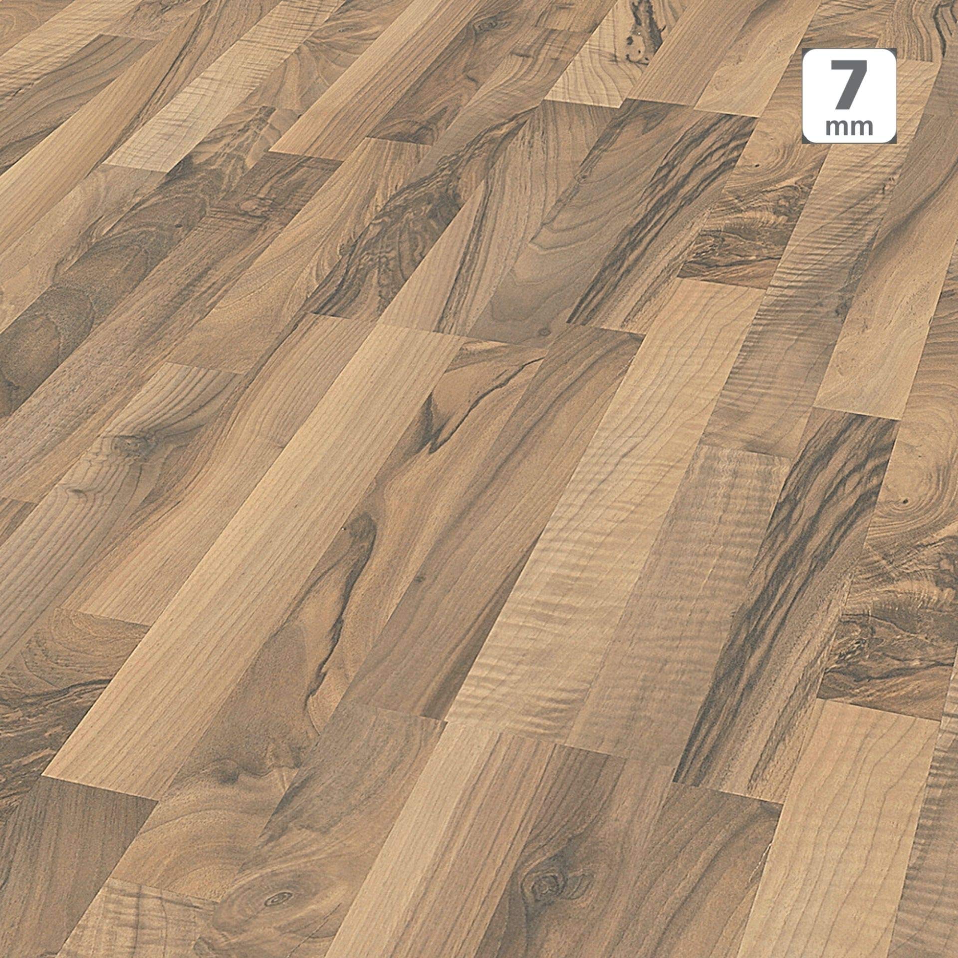 Pavimento in Laminato Kronotex a Incastro, Scatola da 2,​390 m²/​AC3, Spessore 7mm. Noce Ticino