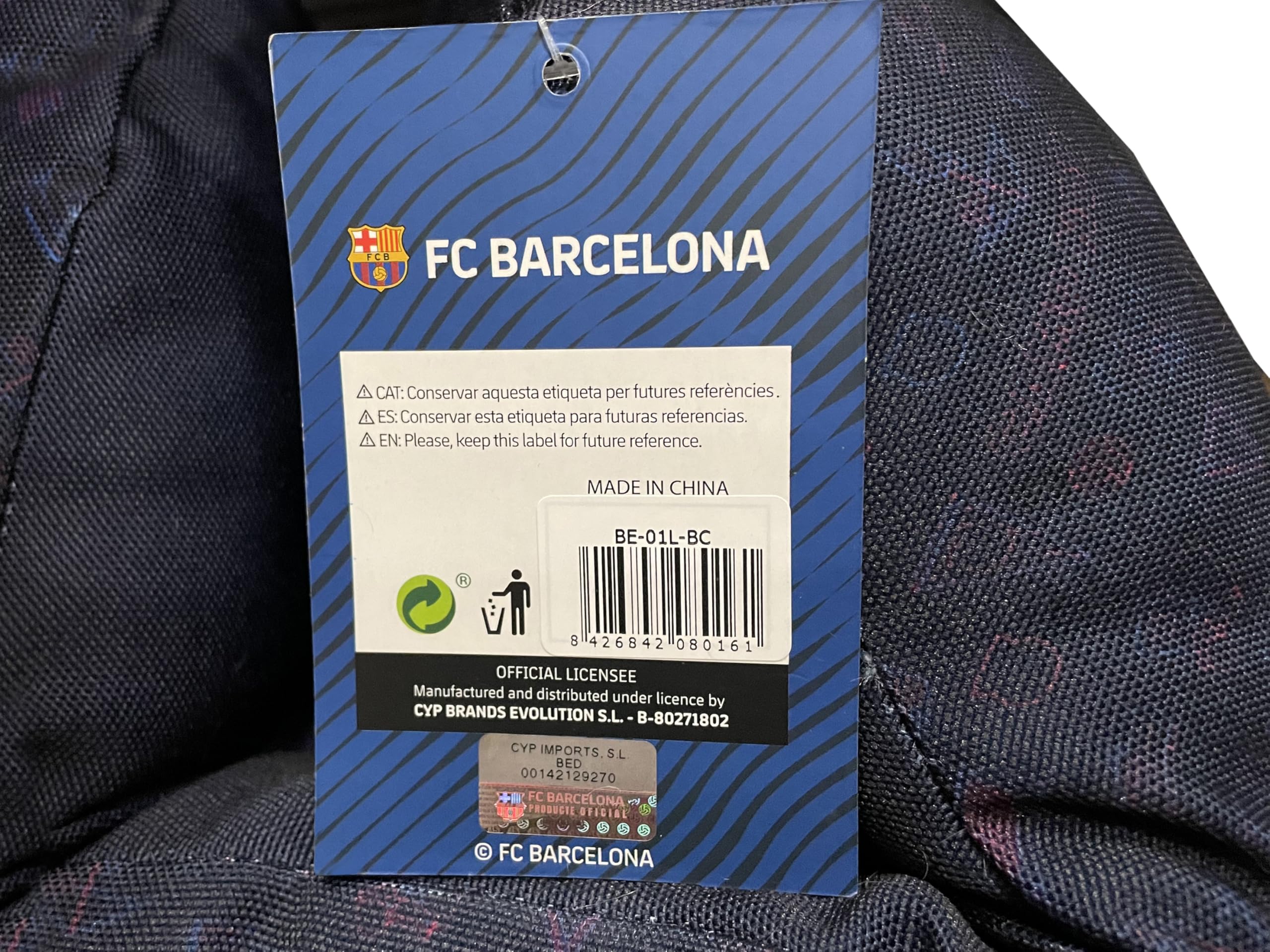 FC BARCELONA - Cama para Mascotas, Perros, Gatos, Conejos, Talla L, 3 Tamaños Disponibles, Forma de Estadio, Cojín Independiente, Producto Oficial (CyP Brands)