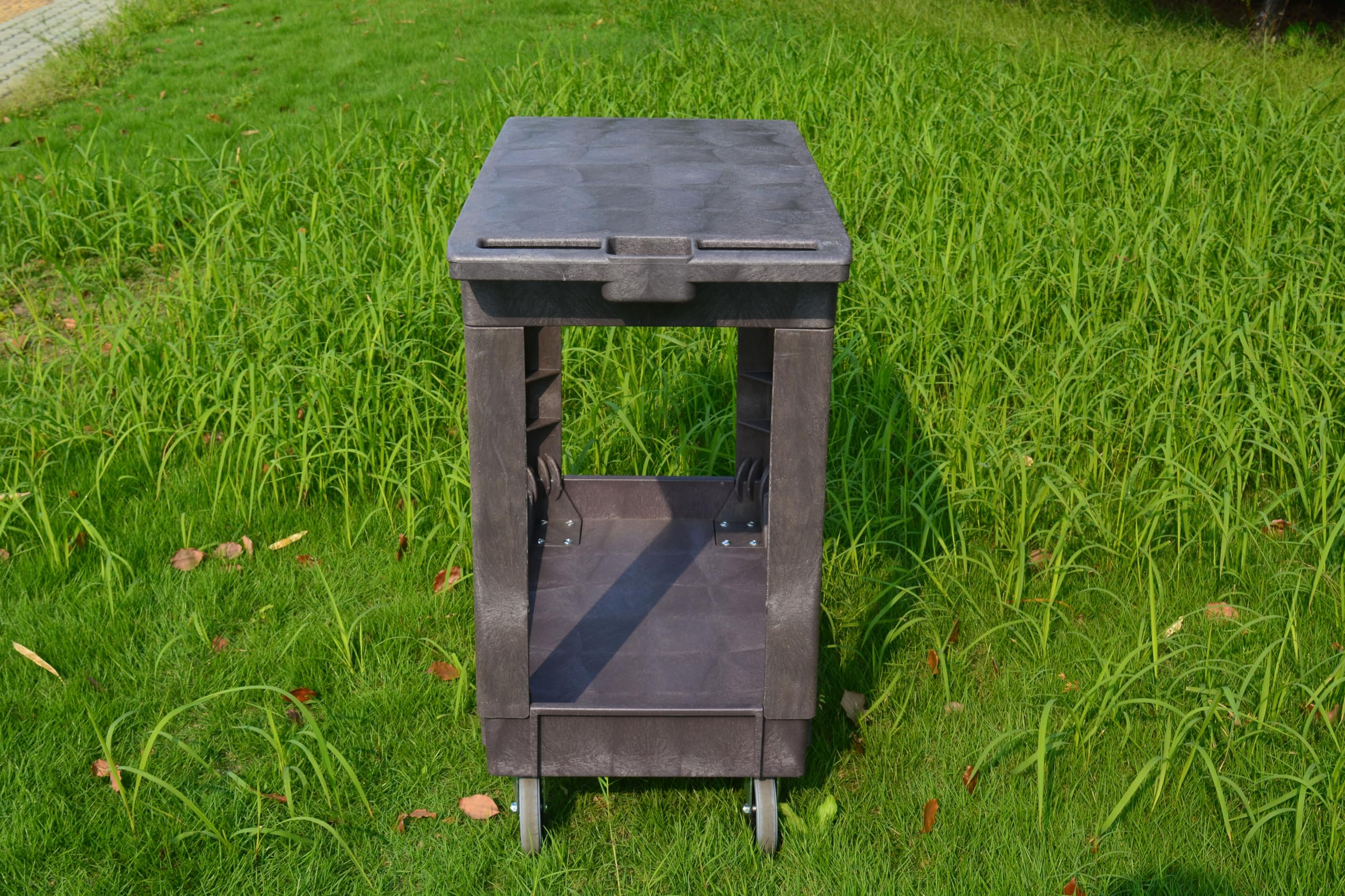 LifeYard Utility Cart, 500 lb. Load Cap. (Gray, Flat top)