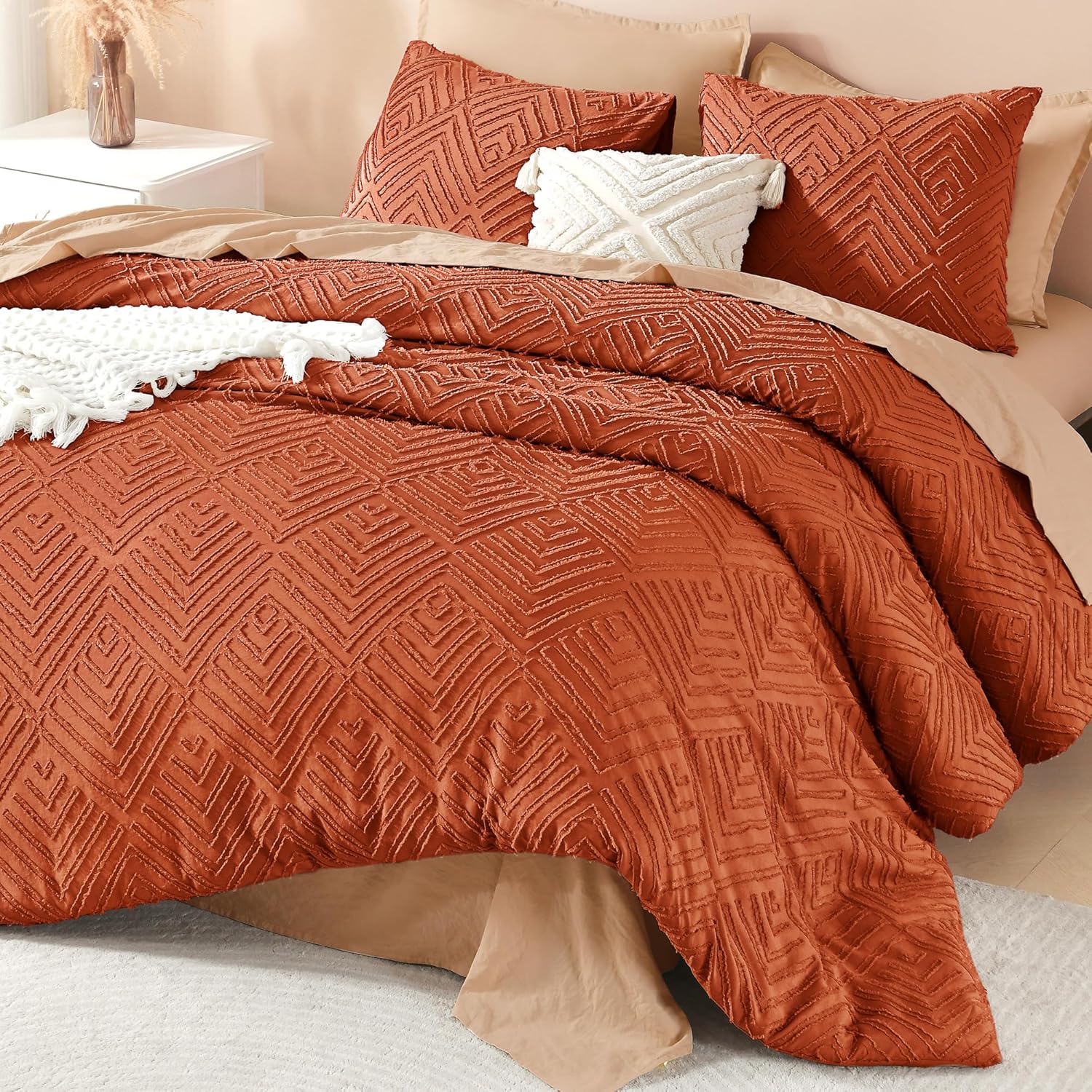 Litanika Burnt Orange King Size Comforter Set,3 Pieces Terracotta Tufted Boho Farmhouse Bedding Comforter Sets,Lightweight Fluffy Comforter Bed Set for All Season (104x90In Comforter & 2 Pillowcases) - Image 3