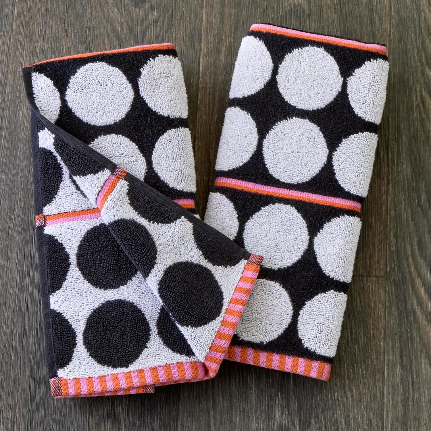SKL Home Polka Dot Grande 100% Cotton Premium 2-Piece Hand Towel Set, Reversible Jacquard, 550 GSM, Soft, Absorbent & Decorative for Bath/Kitchen/Bar & Gift, Black