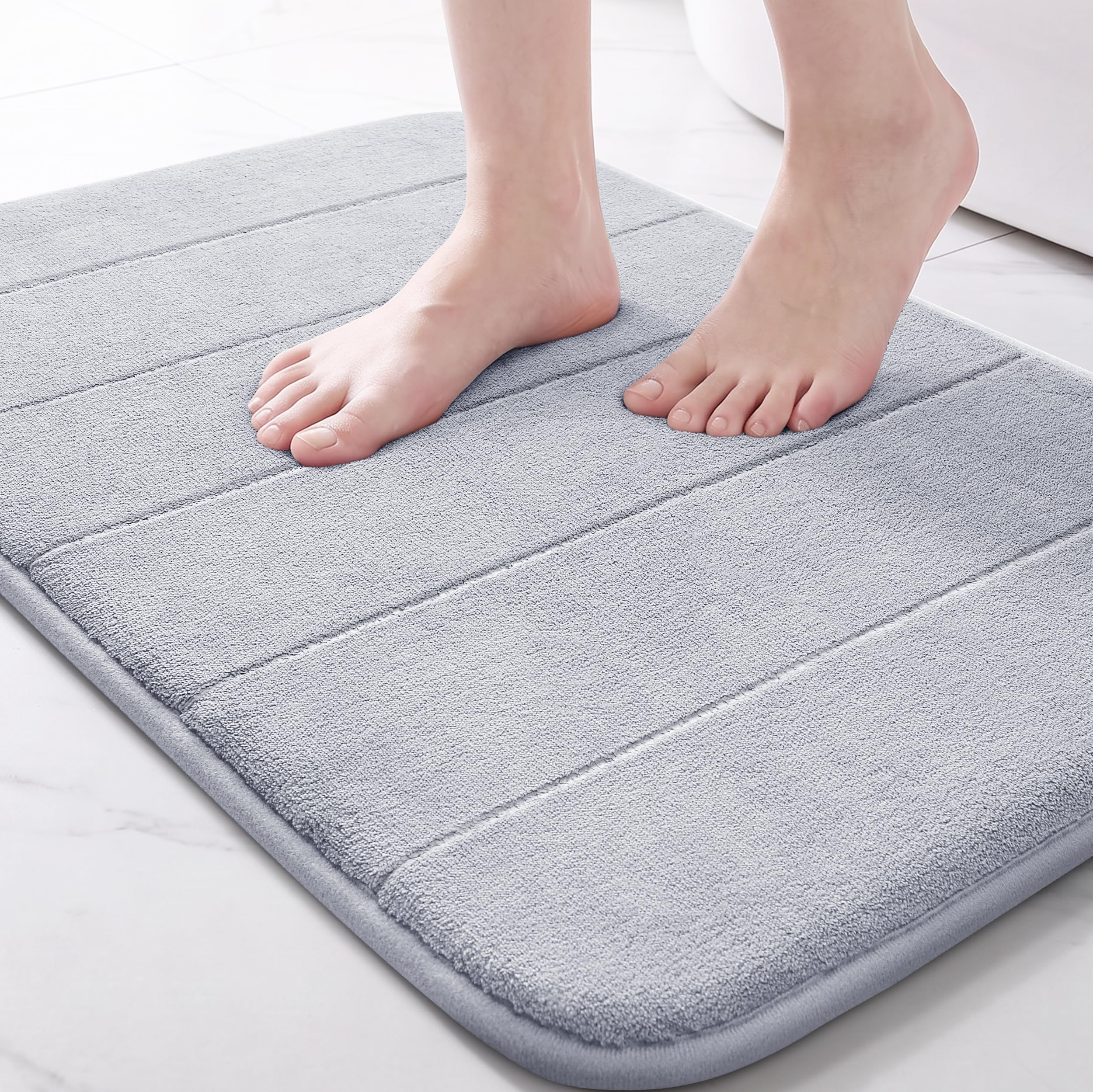 Yimobra Memory Foam Bath Mat, Super Soft Absorbent Bathroom Rug Non Slip, Quick Dry, Machine Washable Floor Carpet for Tub Shower, Home Decor Accessories, 24x17, Silver