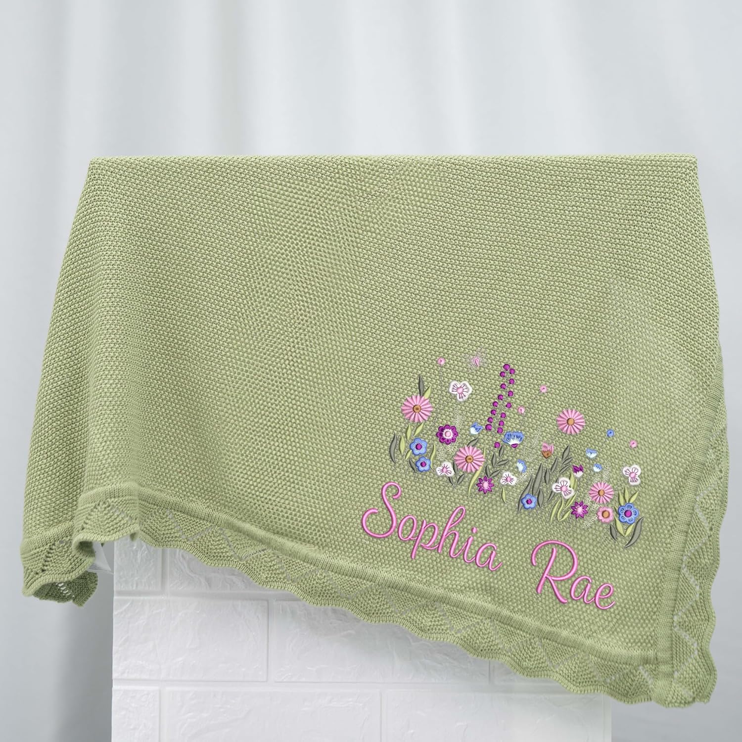 Wildflower Nursery Quilt Blanket with Ruffle Edge – Custom Embroidered Floral Name Blanket, Personalized Newborn Gift for Girls, Soft Keepsake for Baby Shower