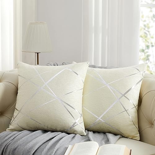 GIGIZAZA - 2 paquetes de fundas de cojín de chenilla con rayas plateadas de jacquard para decoración de sofá