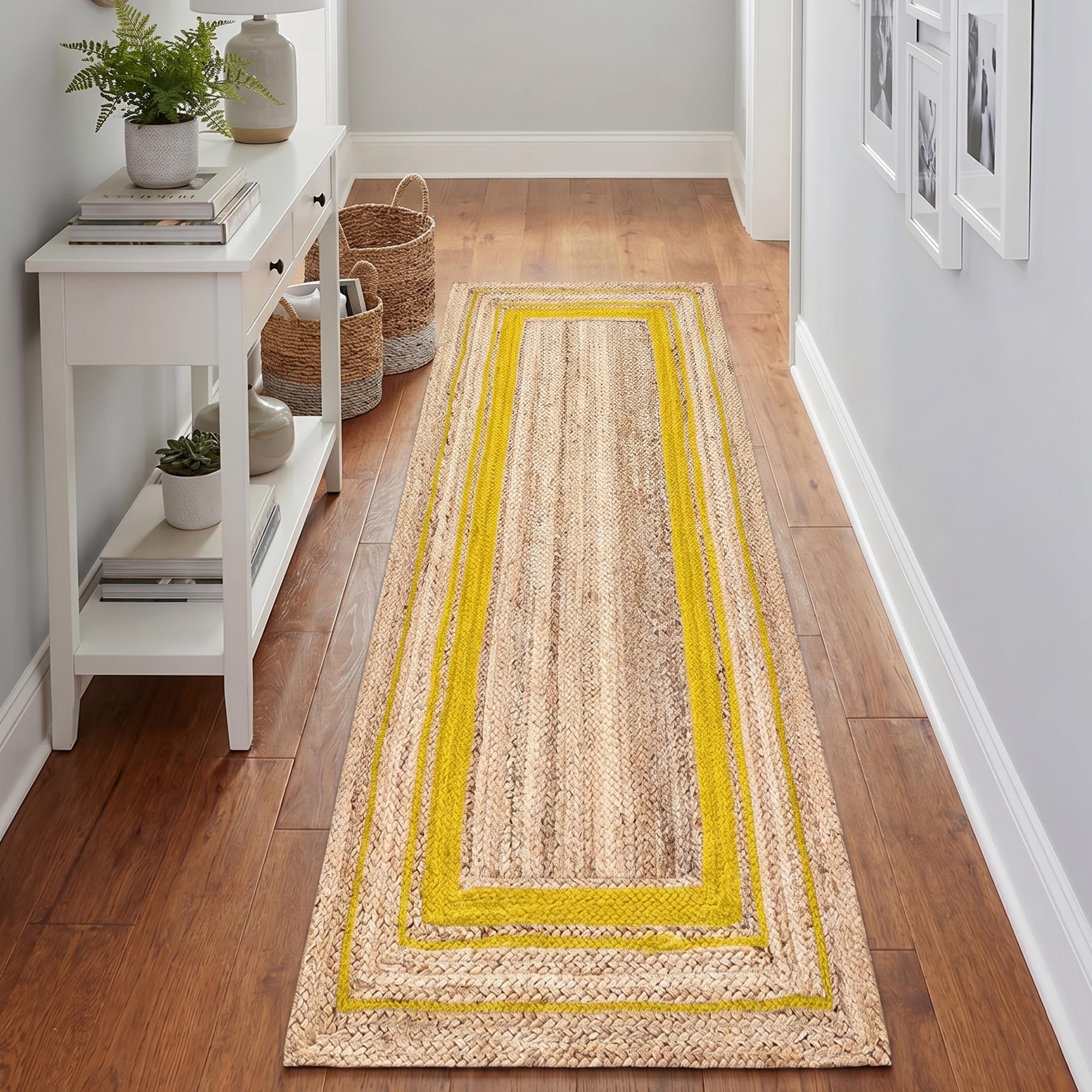 Tapis de couloir tressé main Rikki : la solution anti-usure pour entrée en jute