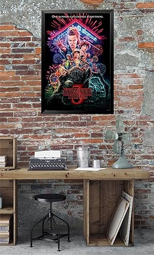 Miniatura 2 de Buyartforless FRAMED Stranger Things Season 3 - Póster impreso artístico de 36 x 24 pulgadas, multicolor