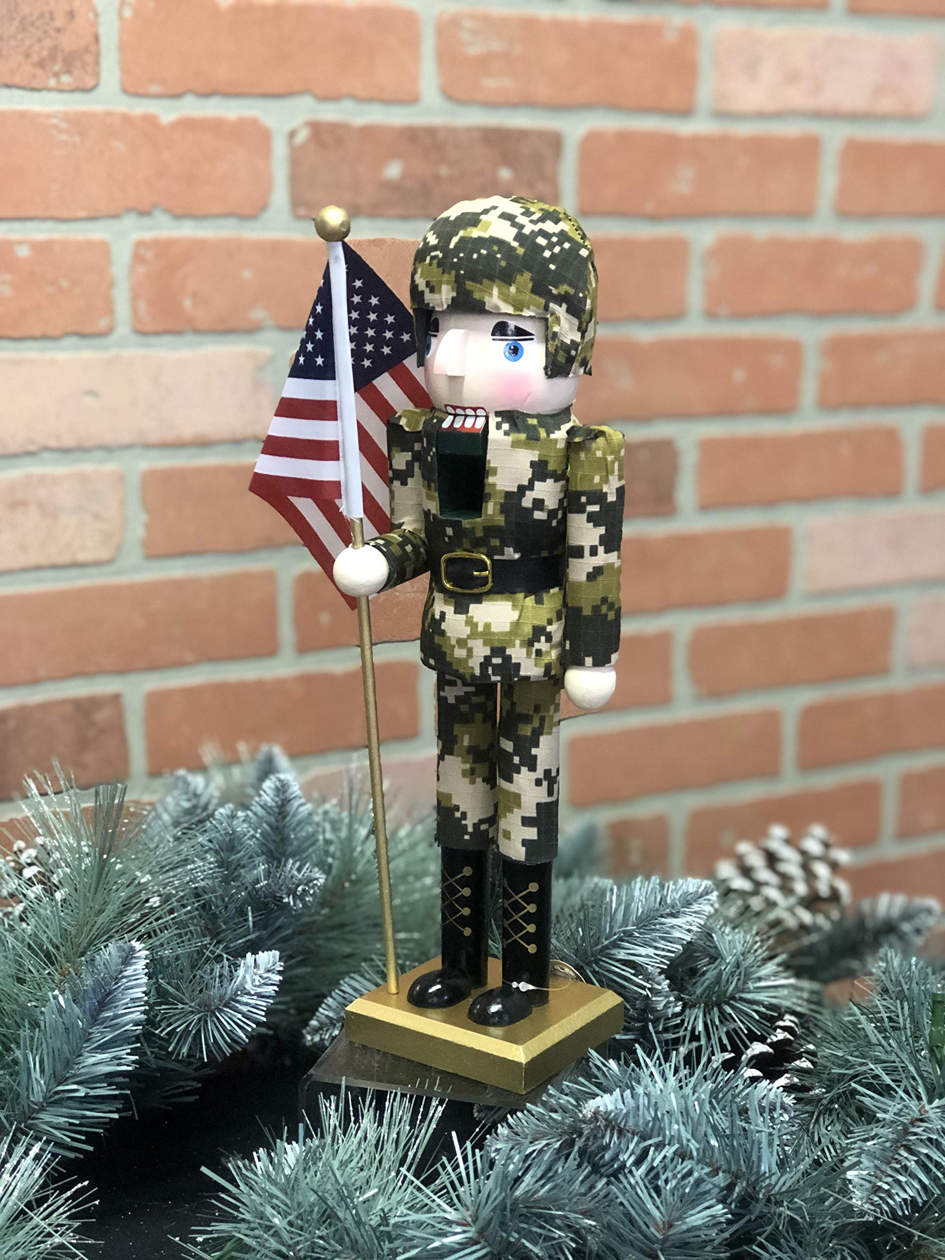 Santa's Workshop Cascanueces del ejército 70623 con Bandera, 35,56 cm, Multi