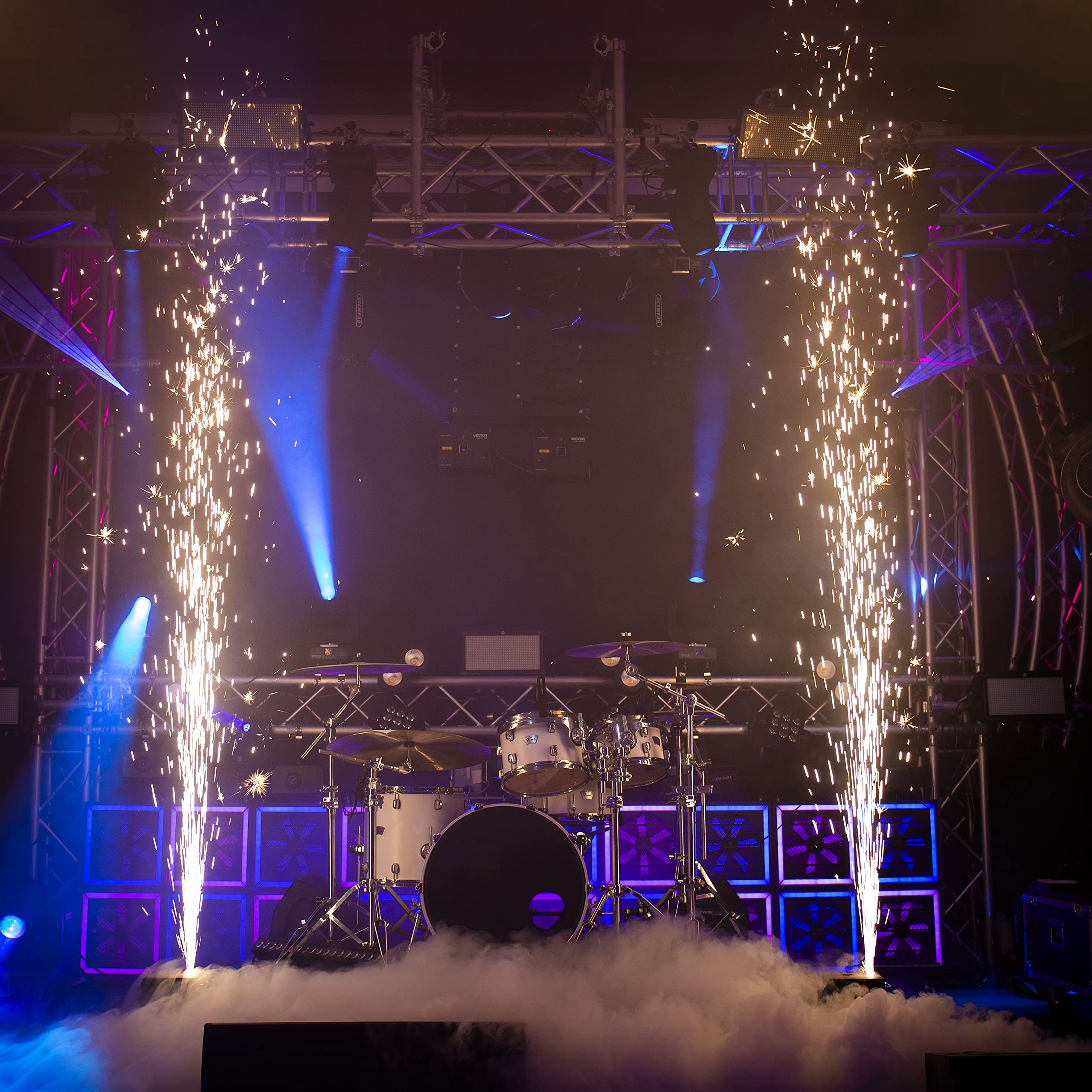 VECTOR Spark UP! Funkeneffektmaschine, Indoor Spark Effect, Effektmaschine, DMX- und Fernsteuerung, 650W, selbstreinigend, Aluminiumgehäuse