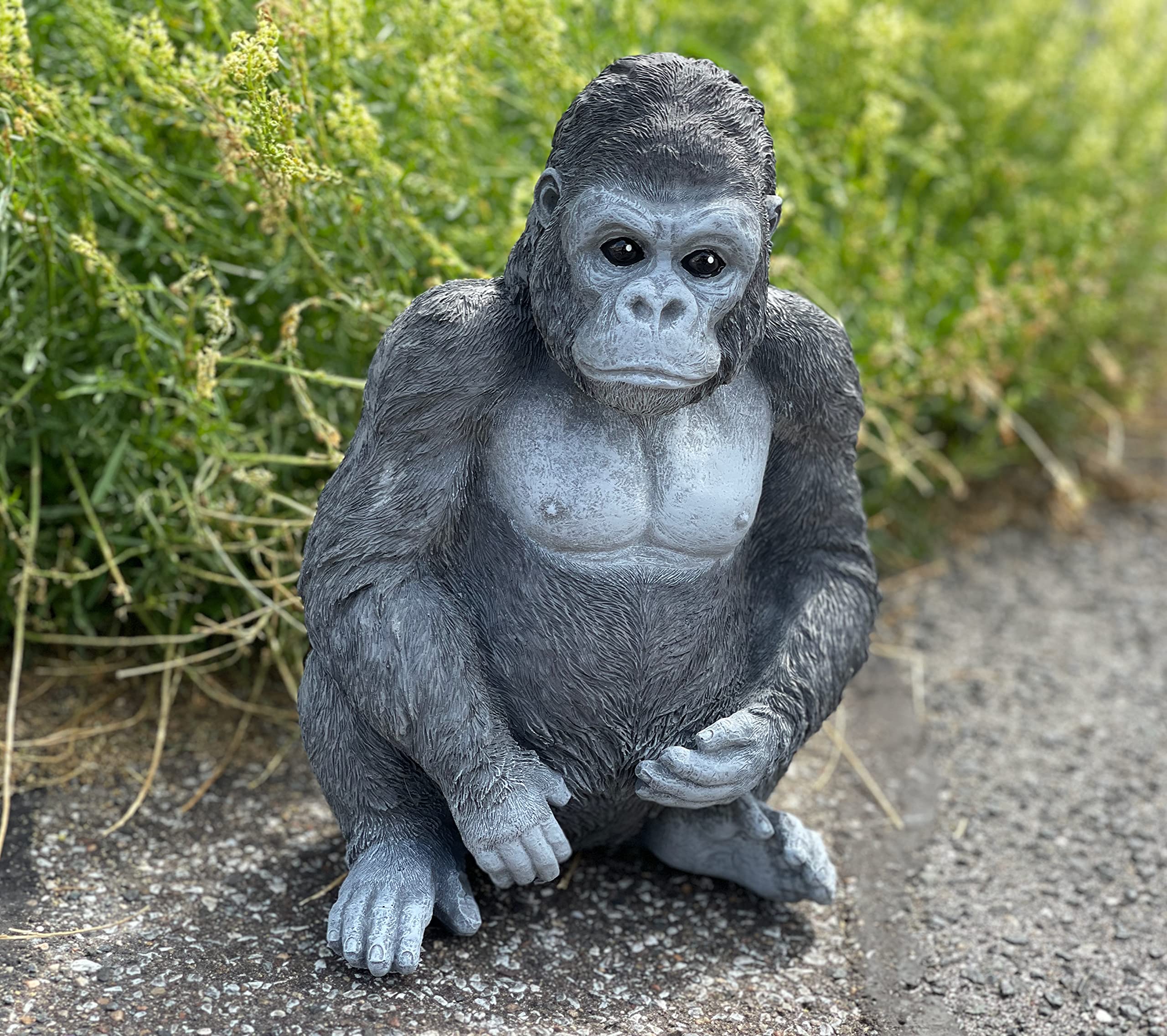 stoneandstyle Steinfigur Gorilla Ben AFFE frostfest Steinguss Gartenfigur