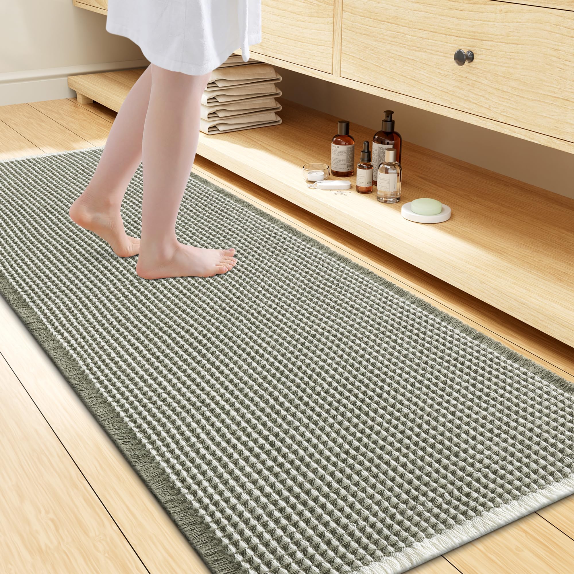 Smiry Waffle Bath Mat 60X24, Soft Absorbent Bathroom Rugs, Green &amp; Cream