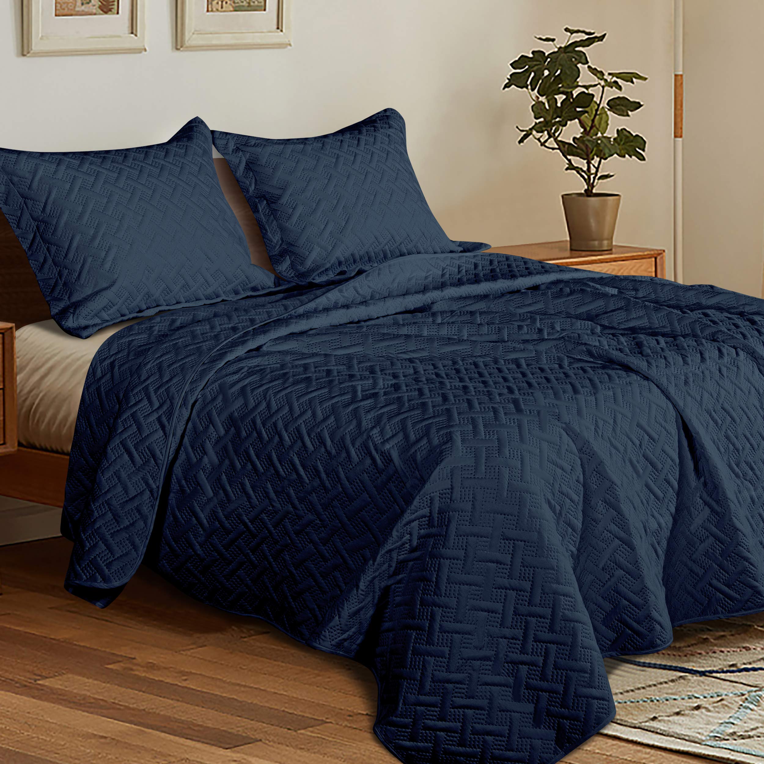 NTBAY Full/Queen (90” x 96”) Quilt Set Navy Bedspread, 3 Piece Microfiber Lightweight Bed Quilted Coverlet (1 Quilt, 2 Pillow Shams)- Basket Weave Pattern