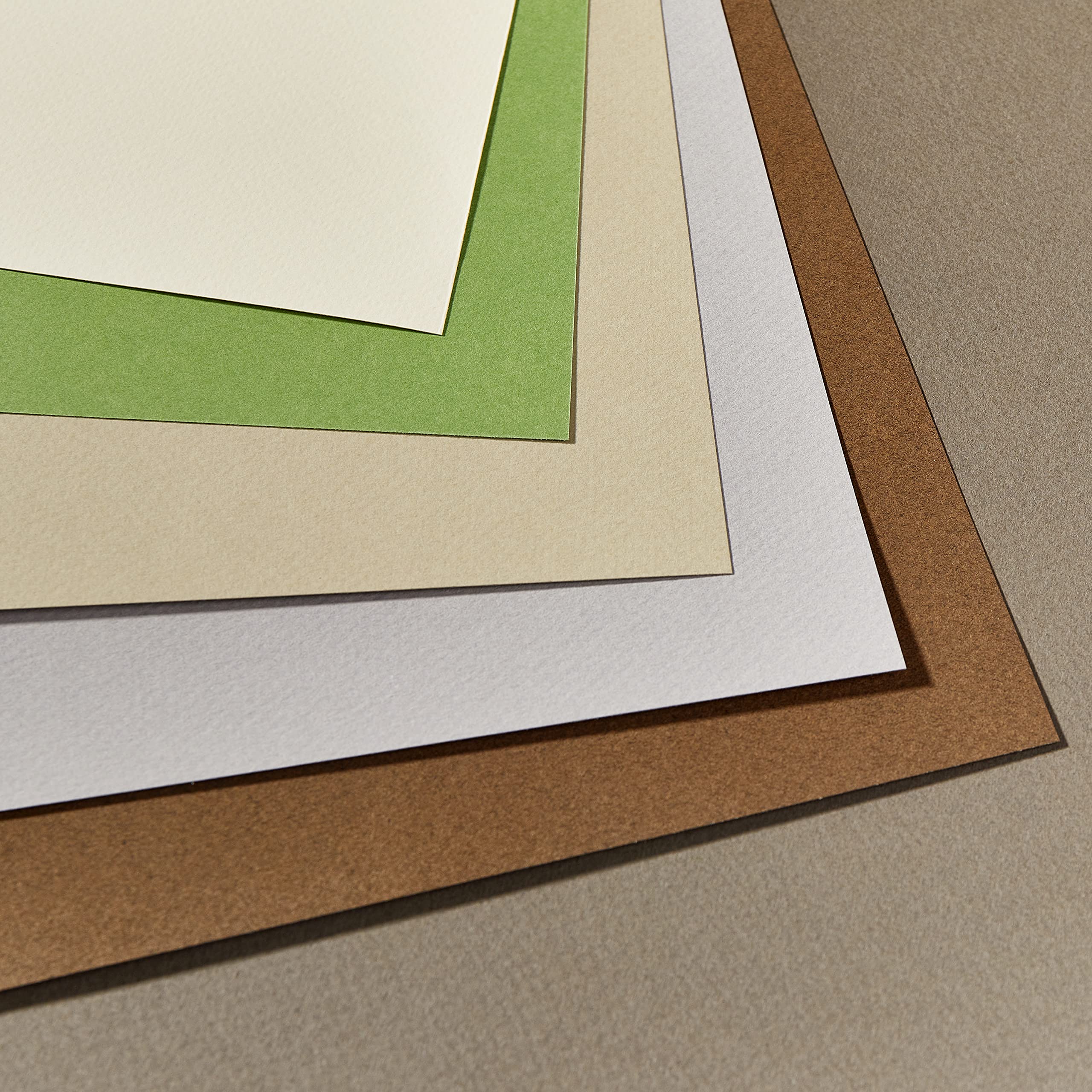 Daler-Rowney Murano Bloc de papier pastel 160 g/m² 40,6 x 30,5 cm Texture nid d'abeille Collé 1 face Teneur en coton 30 feuilles de couleurs neutres Idéal pour artistes professionnels