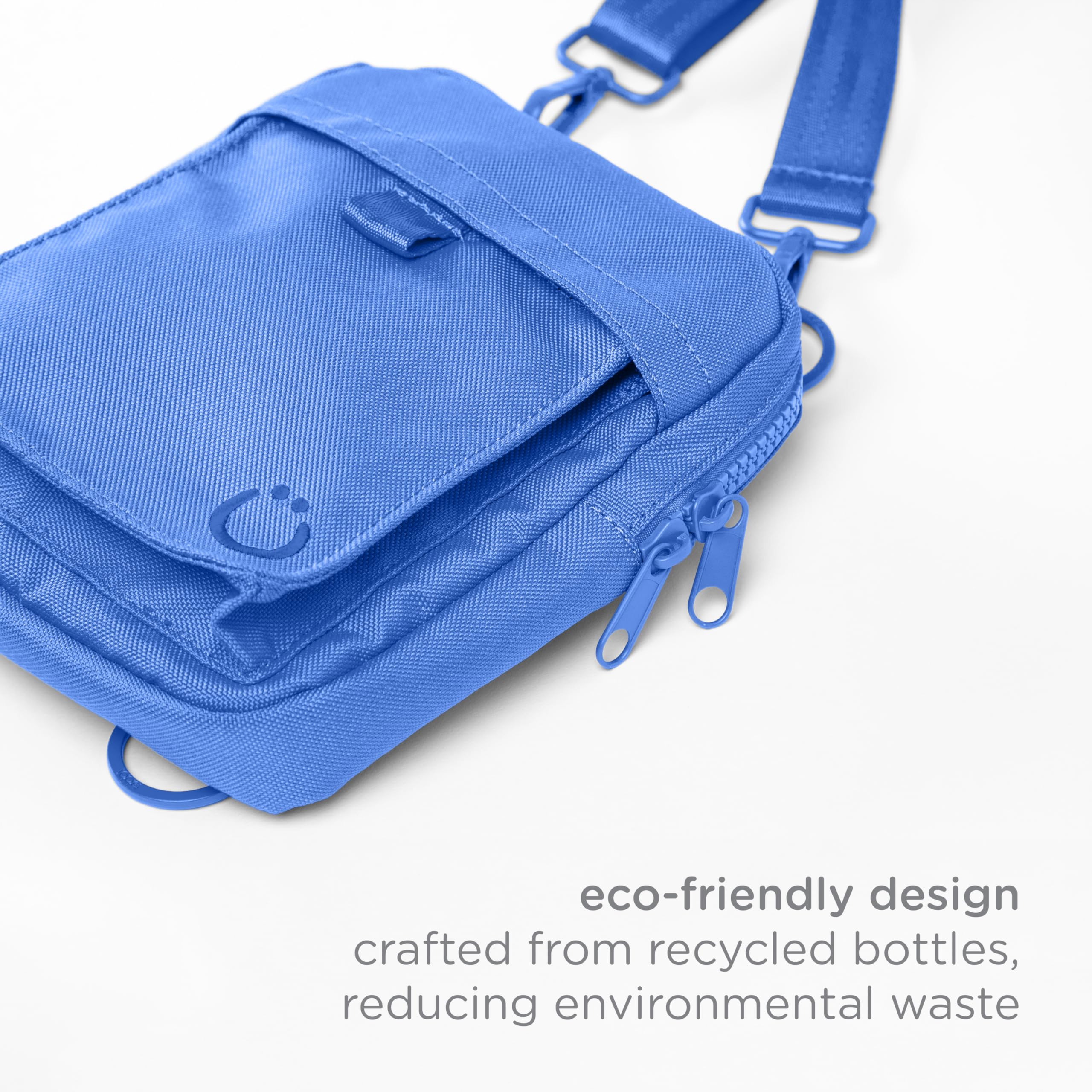 Ubbi Pochette à friandises pour Chien, entraînement Mains Libres, Distributeur de Sacs à déjections Canines intégré, Plusieurs Positions de Sangle réglables, Bleu