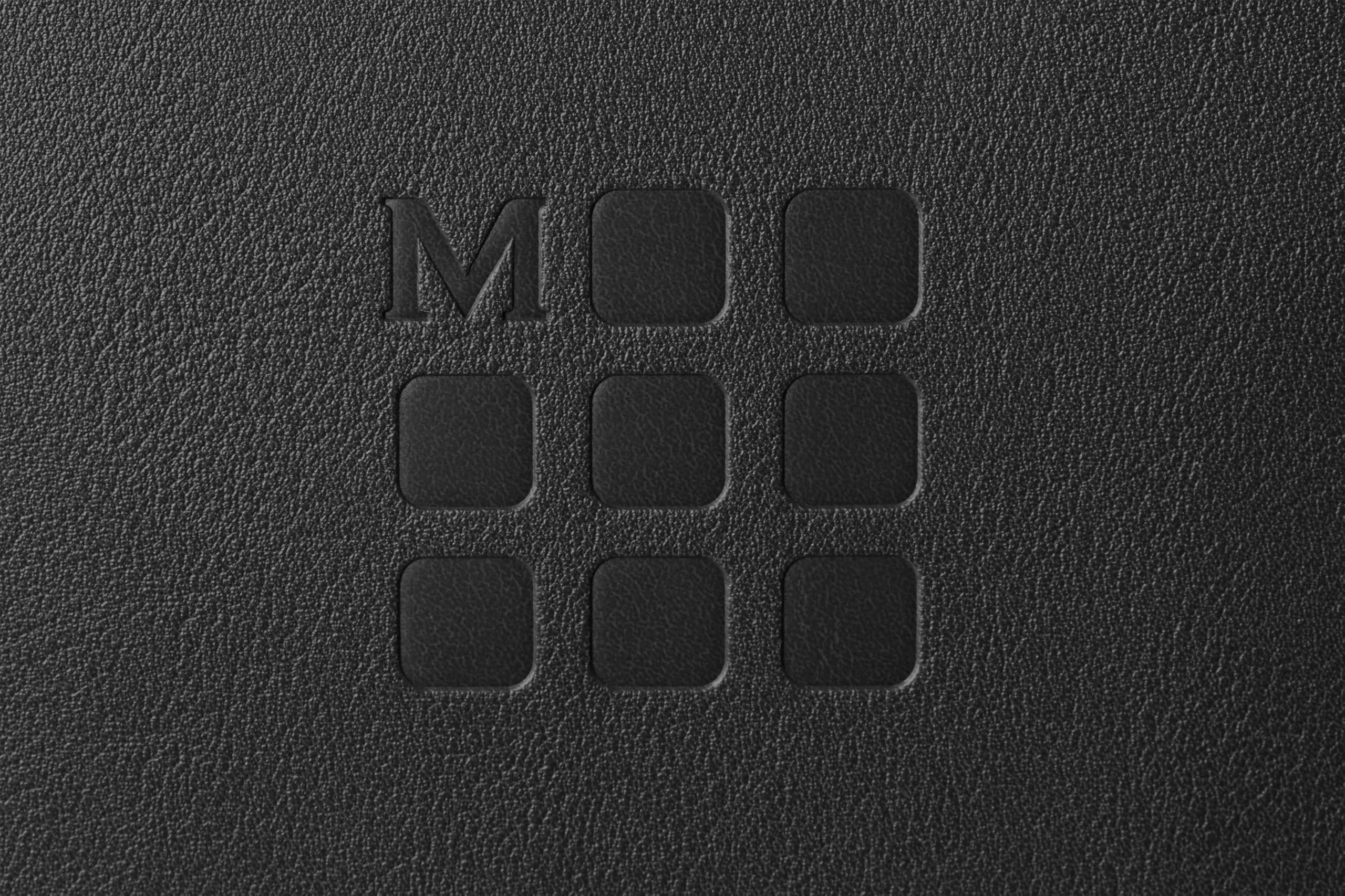 Moleskine Borsa per Dispositivi Verticale Collezione Classic, Borsa Porta PC Verticale Compatibile per Laptop, Notebook, iPad, Computer fino a 13'', 29 x 39 x 6 cm, Nero