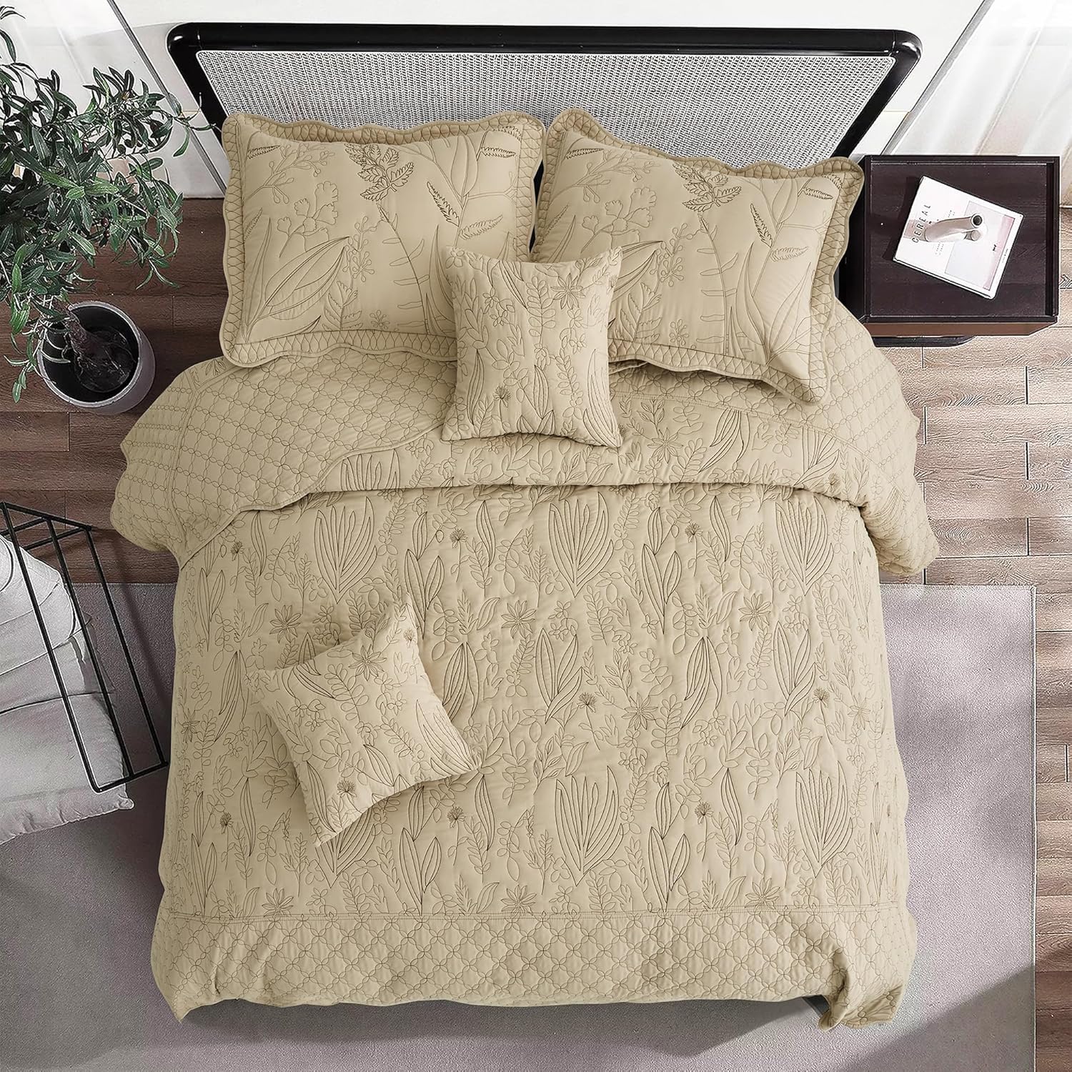 CHIXIN Botanical Oversized Bedspread King Size - Leaves Pattern Stitching Quilt Set - Elegant & Fresh Style Bedding Coverlets, Reversible, Lightweight, 5 Piece, Taupe - Image 3