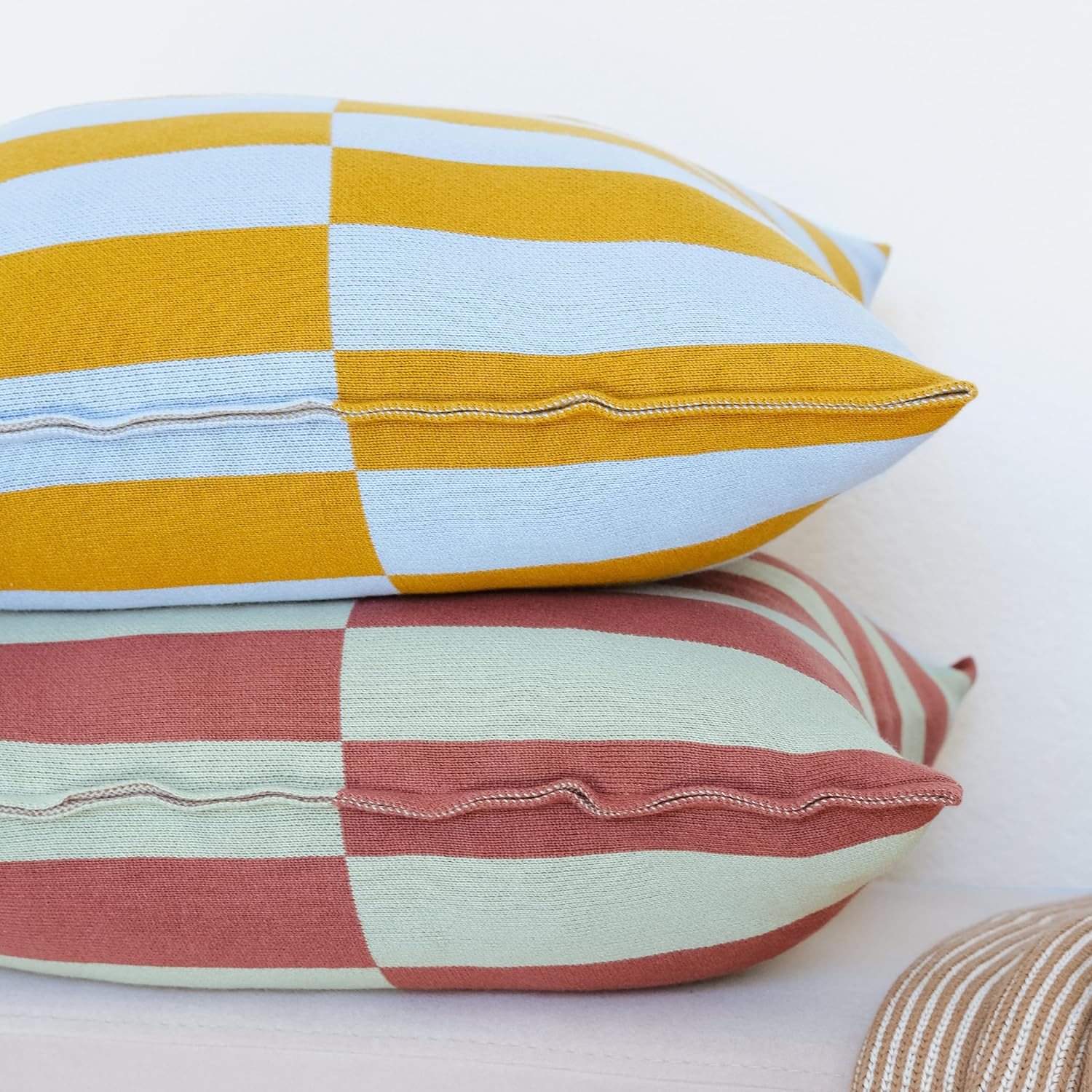 100% Soft Cotton Modern Contrasting Color Stripes Throw Pillow Cover (18x18, Wine & Mint Green)
