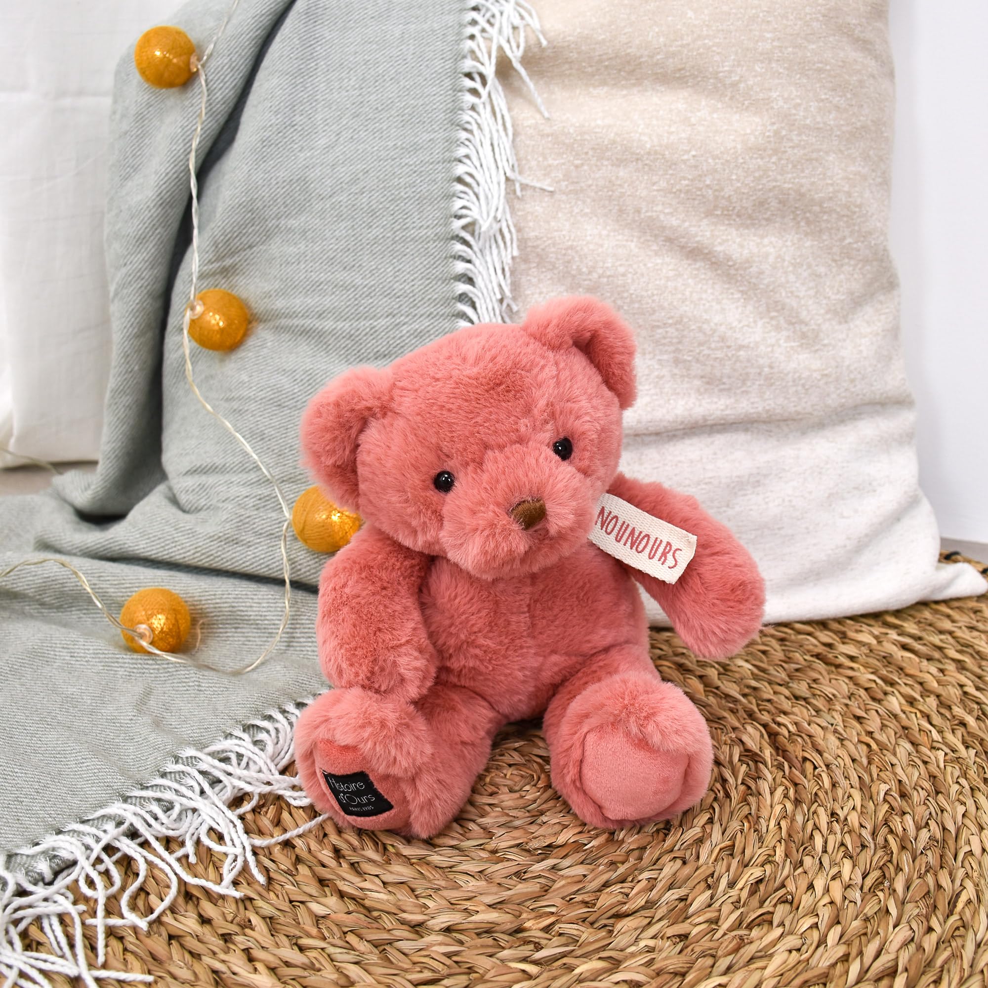 Histoire d'Ours - Peluche Ours - Le Nounours - Rose Praline - 28 cm - Peluche Super Douce à Caliner pour les Enfants Filles et Garçons - Idée Cadeau de Naissance Bébé, Noël et Anniversaire - HO3232