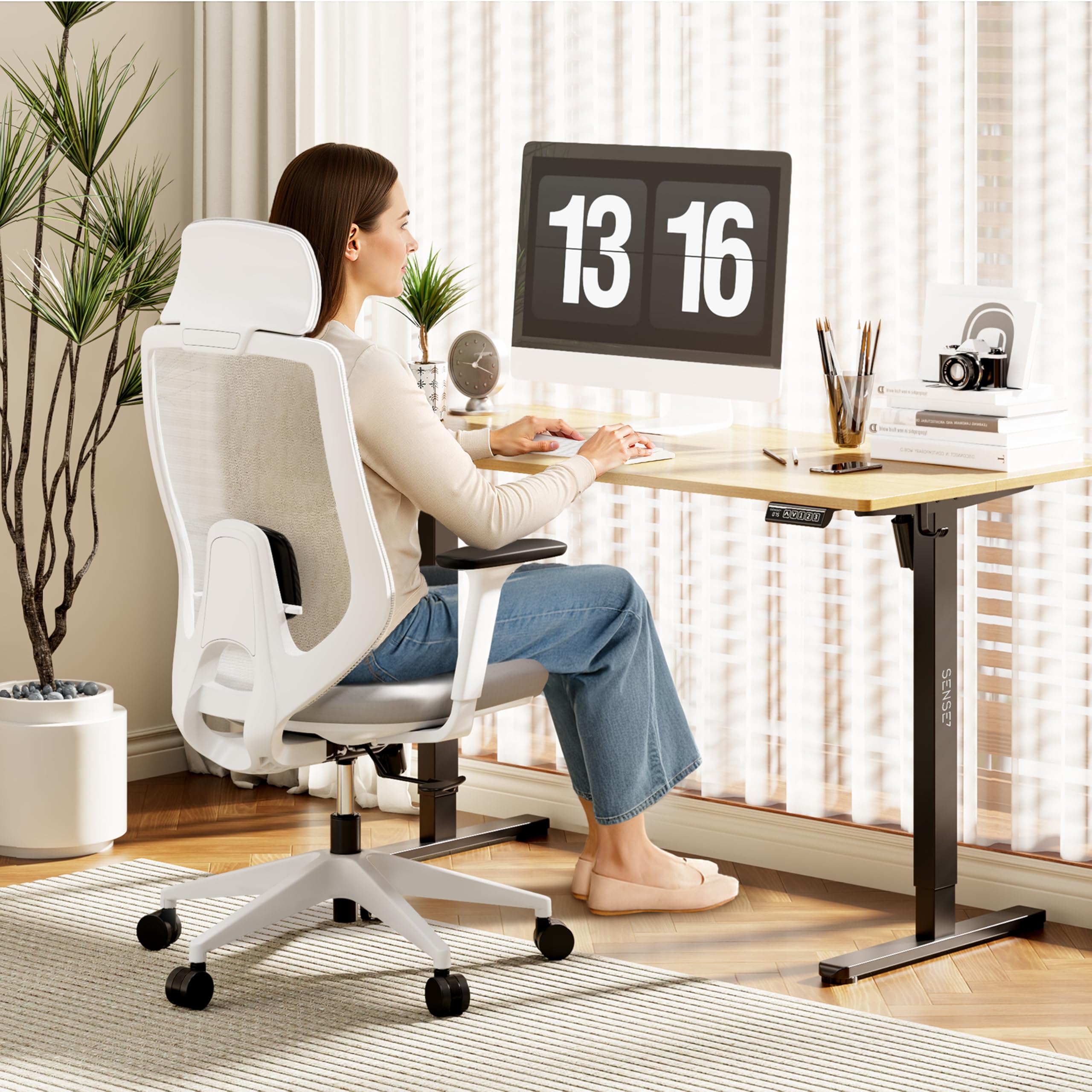 SENSE7 Fotel Biurowy Gamingowy Ergonomiczny Krzesło Obrotowe Biurowe Regulowany dla Home Office Graczy do 150kg Oddychająca Tkanina Zagłówek z Podparciem Podłokietnikami 3D - NAKAI Biało Szary
