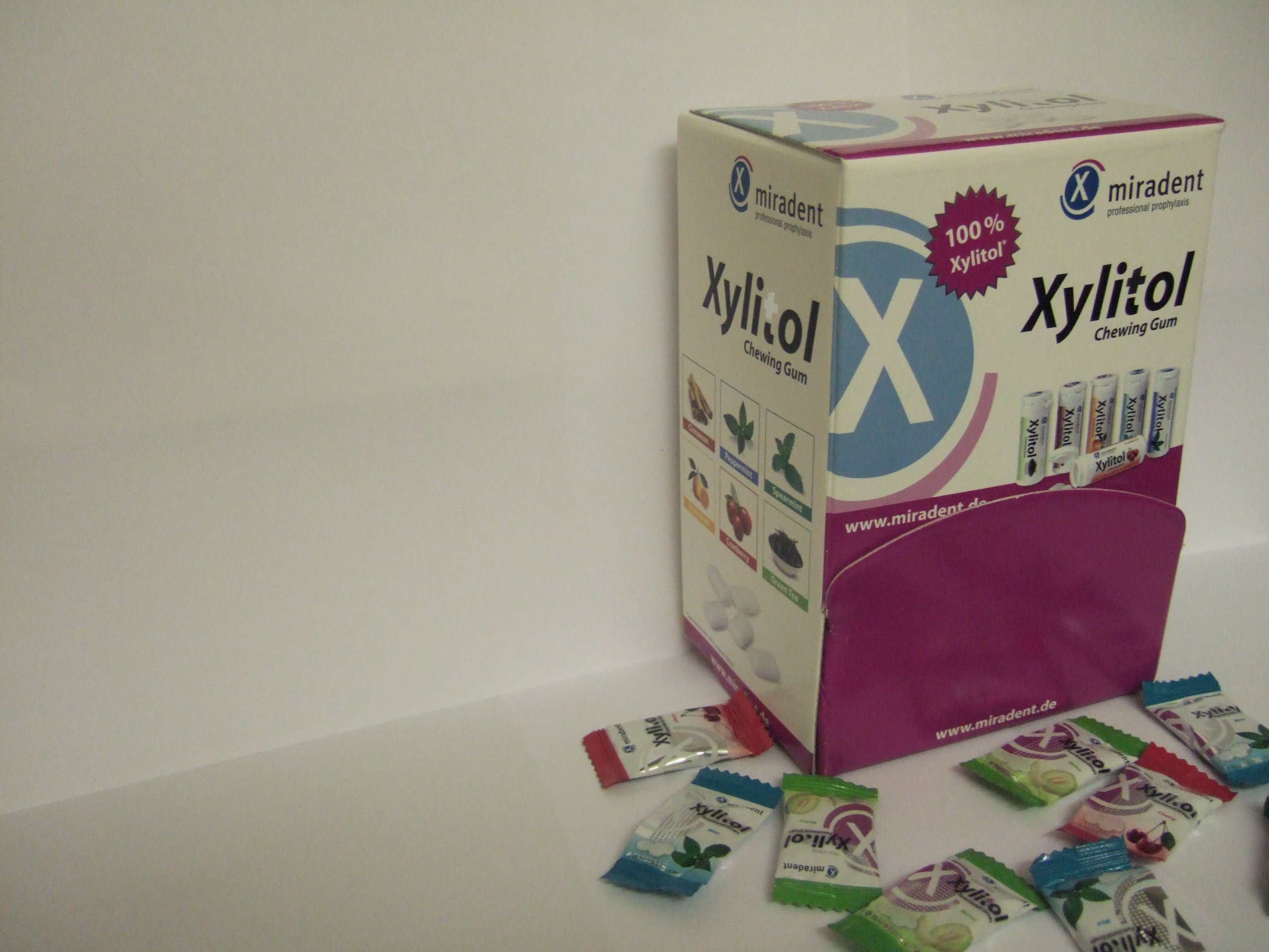 Miradent Xylit-Bonbons - Caja de almacenamiento (100 unidades)